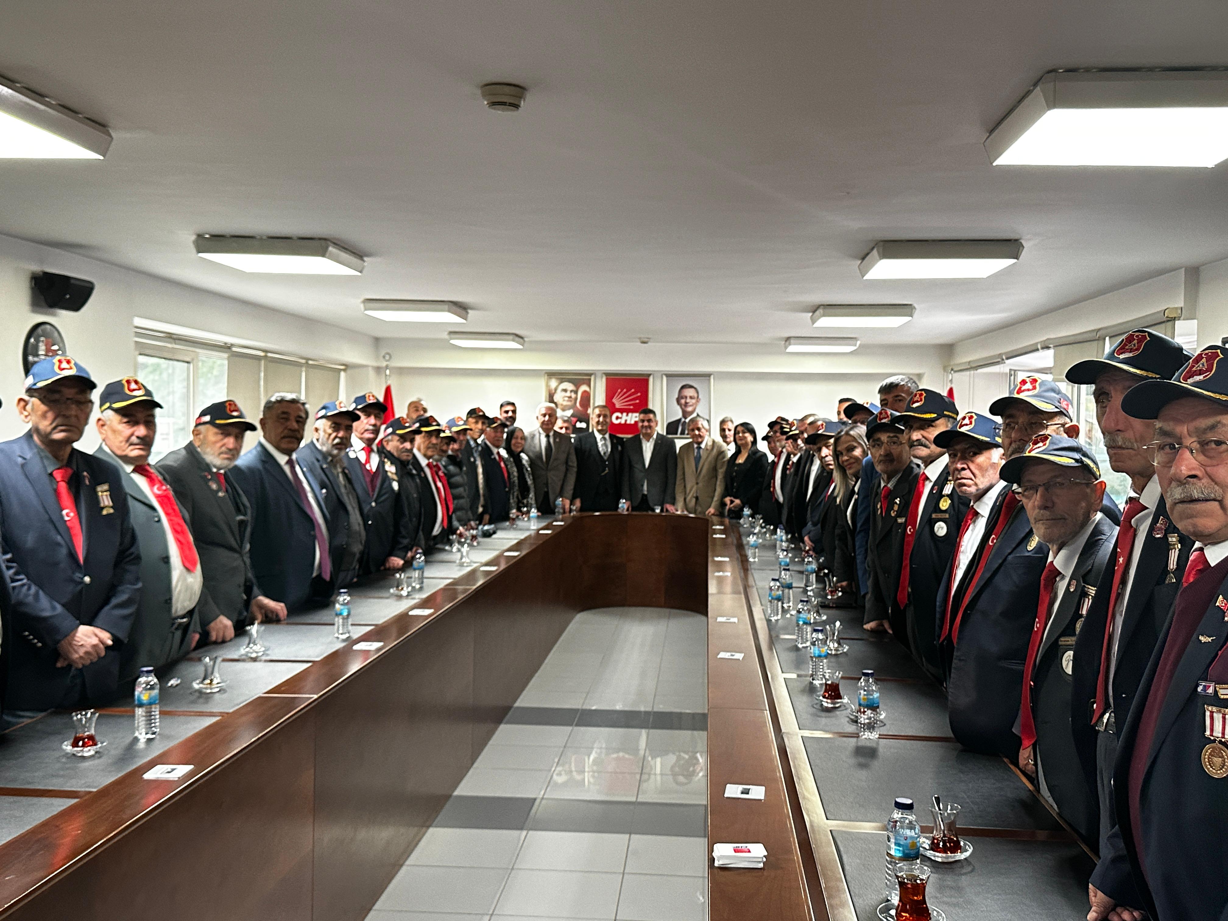 ANKARA’DA TARİHİ BULUŞMA: ABP’DEN MANSUR YAVAŞ’A TAM DESTEK MESAJI! - Görsel 4