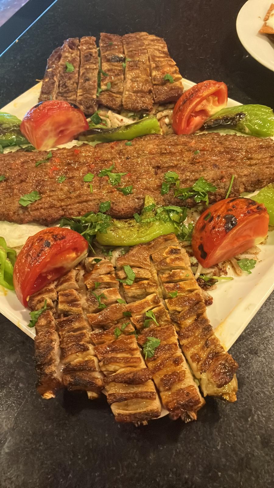 Beylikdüzü’nde Muhabbet Ocakbaşı Geleneksel Ocakbaşı Kültürünü Eğlence ve Zengin Menüyle Buluşturuyor - Görsel 19