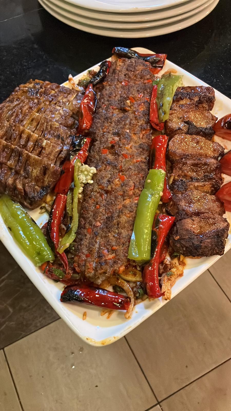 Beylikdüzü’nde Muhabbet Ocakbaşı Geleneksel Ocakbaşı Kültürünü Eğlence ve Zengin Menüyle Buluşturuyor - Görsel 20