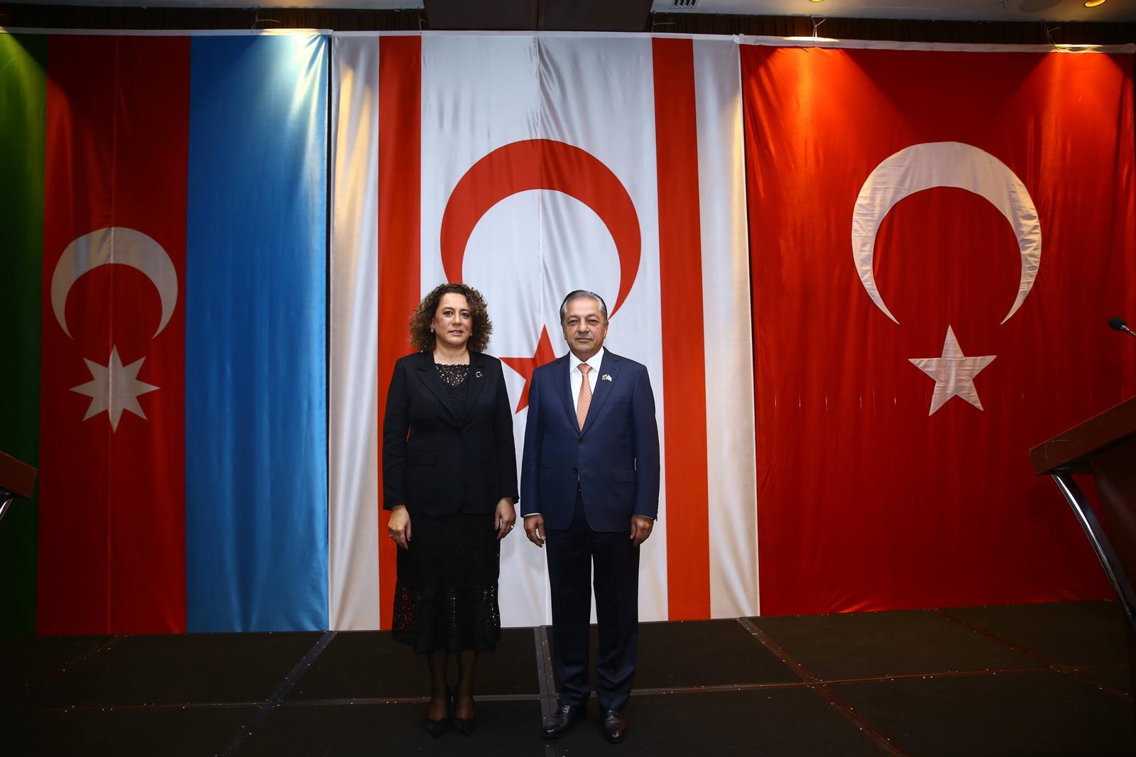Bakü’de Düzenlenen Resepsiyonla Kuzey Kıbrıs Türk Cumhuriyeti’nin 42 Yılı Azerbaycan Temsilciliği Tarafından Kutlandı - Görsel 1