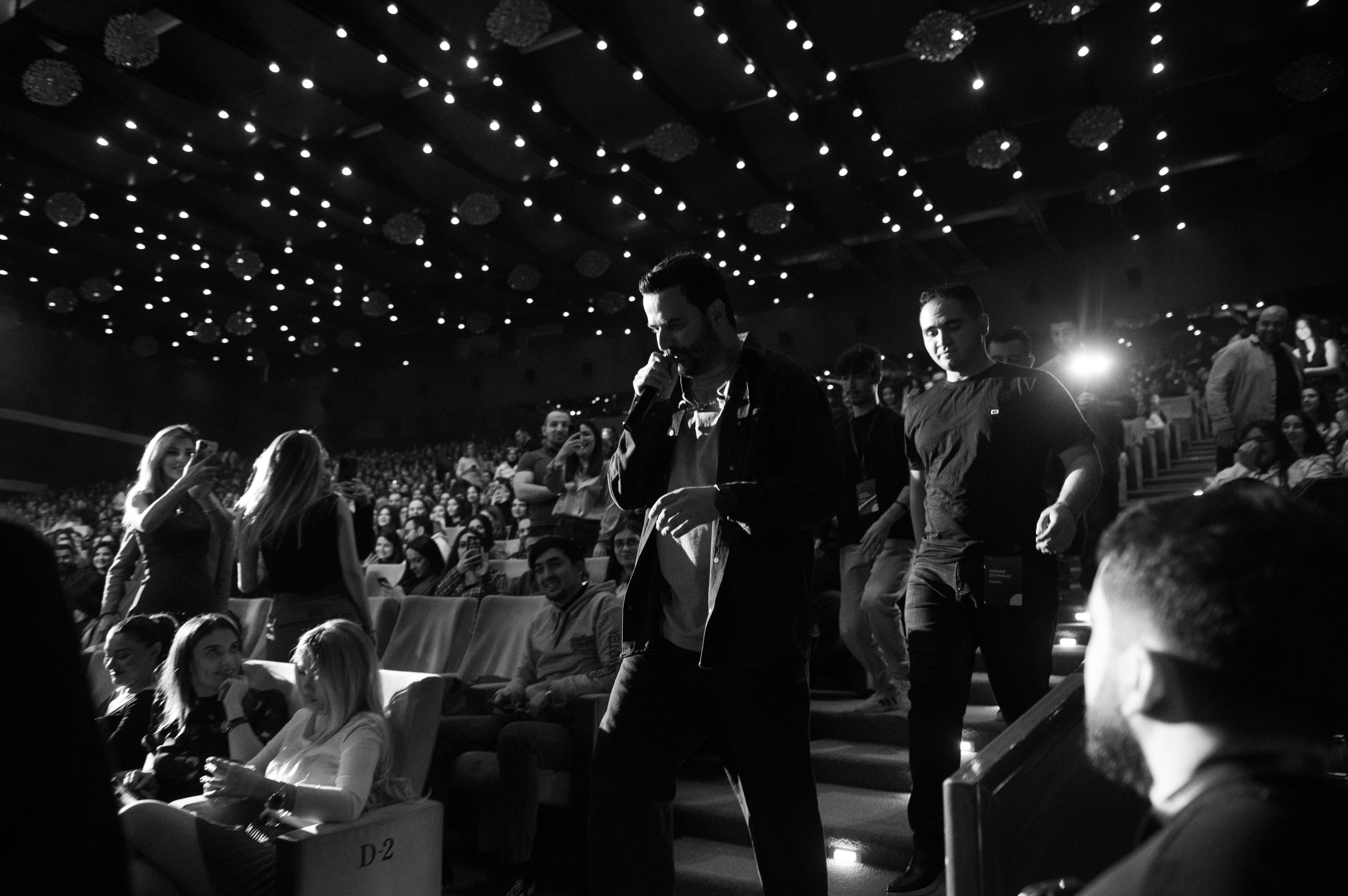 Orxan Zeynallı, ilk kez üç günlük büyük bir konser programı ile dinleyicilerin karşısına çıkacak - Görsel 9