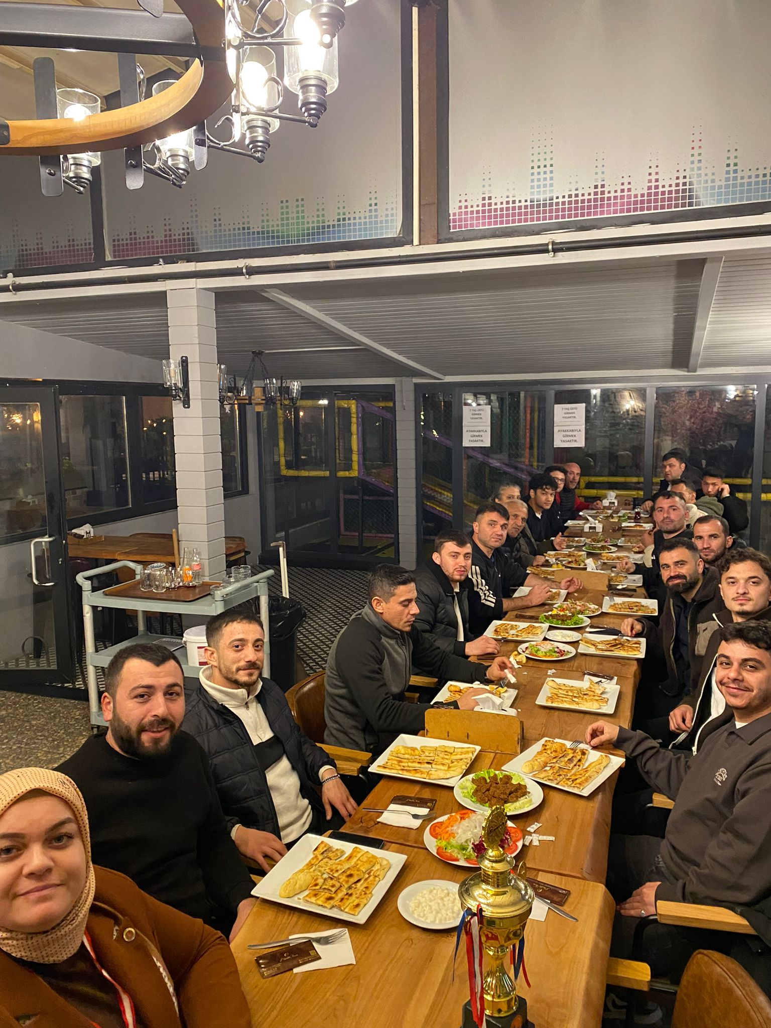 Futbol Turnuvası'nda Fenk Mahallesi 2025 Şampiyonu Oldu - Görsel 3