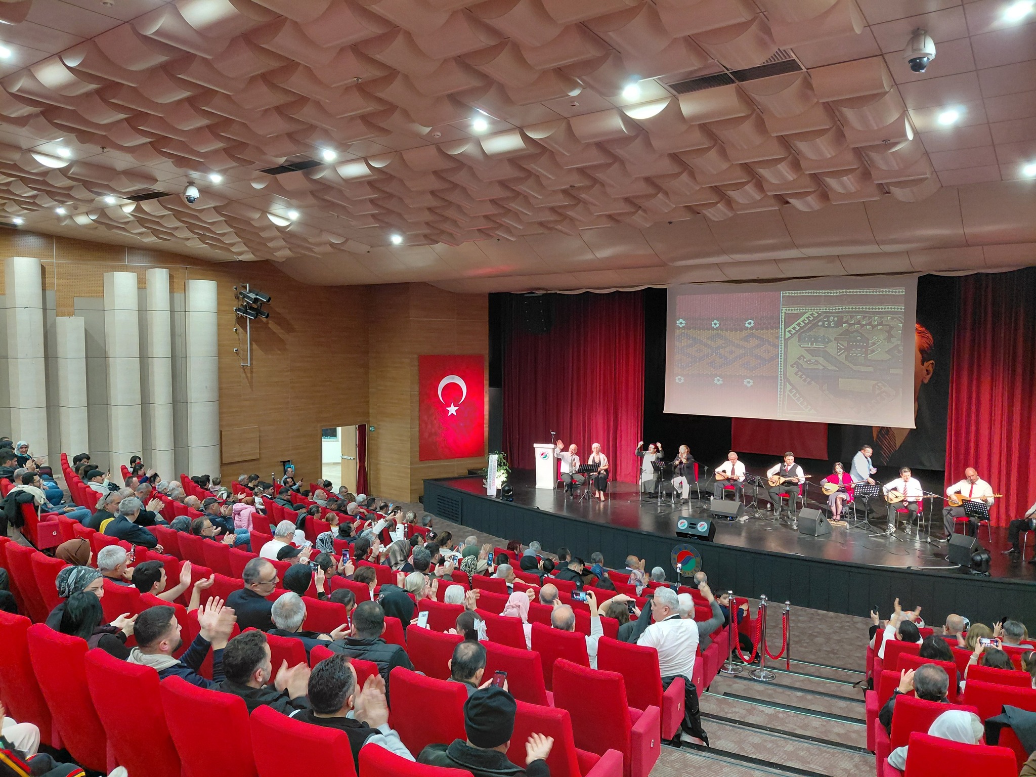 AVŞAR ELİ ANADOLU KÜLTÜR DAYANIŞMA VE YARDIMLAŞMA DERNEĞİ’NDEN “GÖNÜLDEN GÖNÜLE KÜLTÜR GECESİ”NE MUHTEŞEM İLGİ - Görsel 2