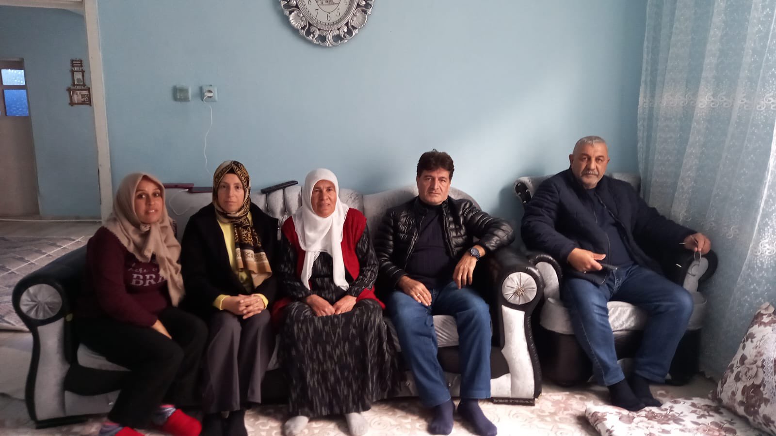 AK PARTİ'DEN DİYARBAKIR'IN KALBİ KAYAPINAR'DA TALEP VE ÇÖZÜM MASASI - Görsel 5