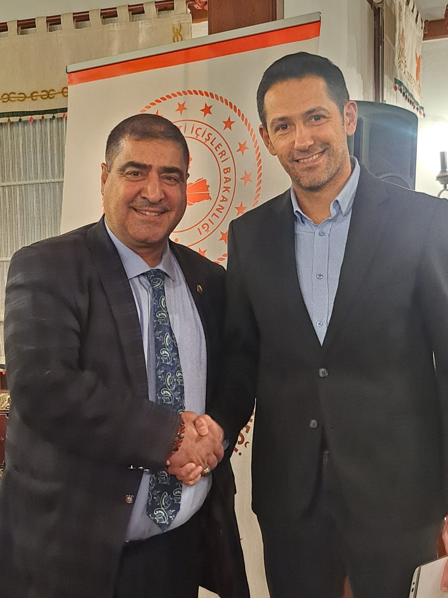 İDARECİ VE BÜROKRATLAR BİRLİĞİ DERNEĞİ GELENEKSEL DOST MECLİSİ BULUŞMALARI TERÖRSÜZ TÜRKİYE KONUSUYLA DEVAM EDİYOR  - Görsel 4