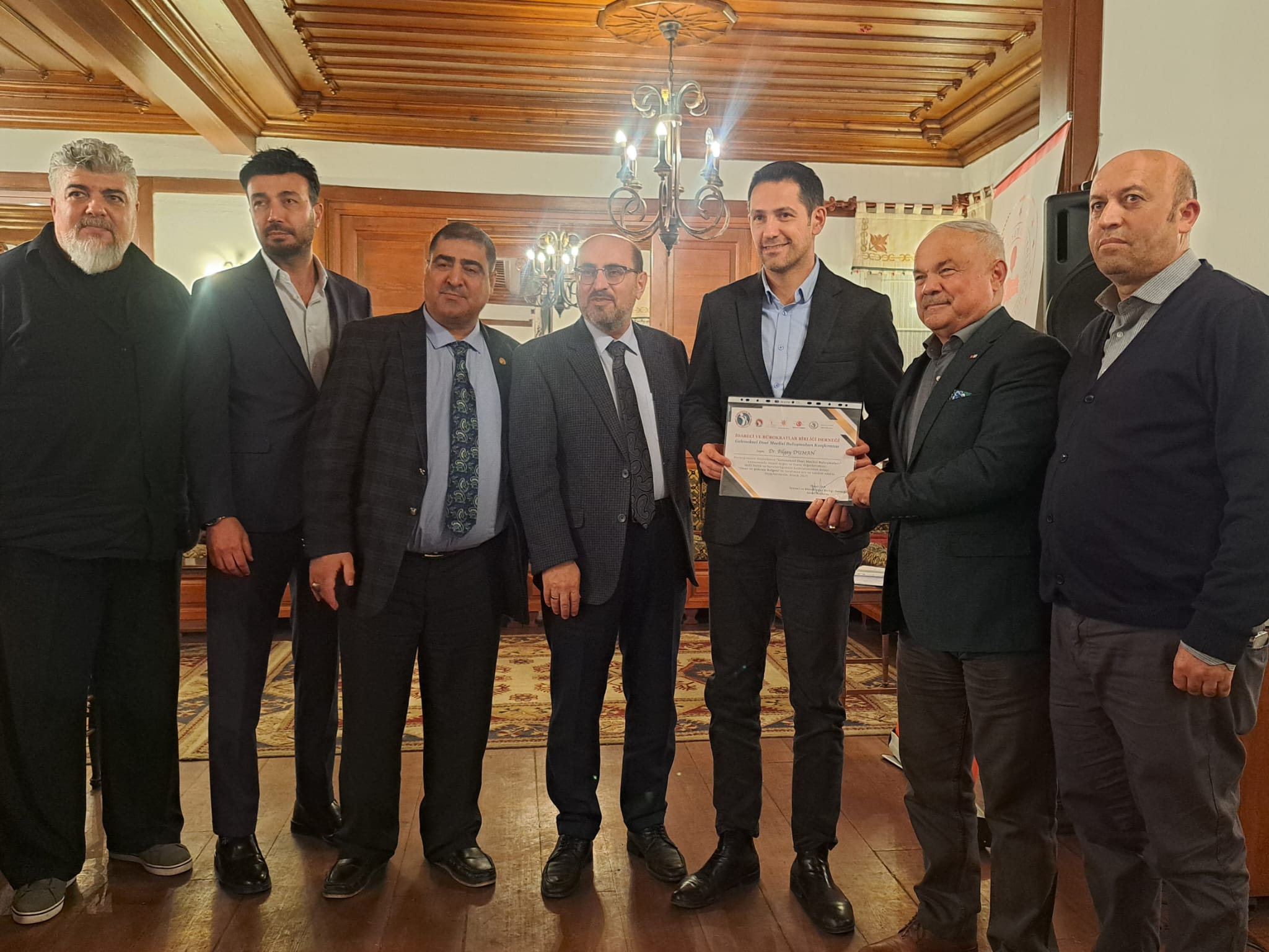 İDARECİ VE BÜROKRATLAR BİRLİĞİ DERNEĞİ GELENEKSEL DOST MECLİSİ BULUŞMALARI TERÖRSÜZ TÜRKİYE KONUSUYLA DEVAM EDİYOR  - Görsel 10