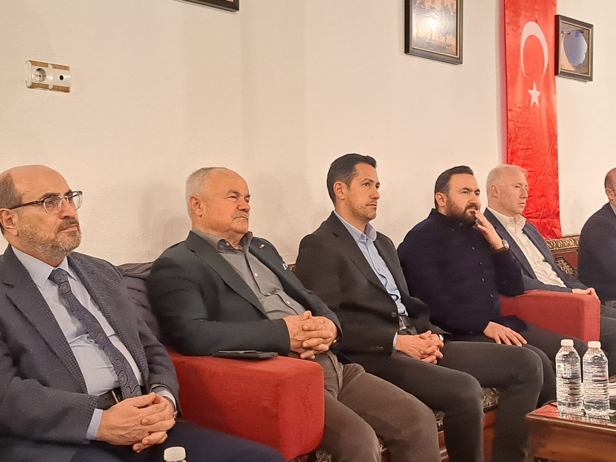 İDARECİ VE BÜROKRATLAR BİRLİĞİ DERNEĞİ GELENEKSEL DOST MECLİSİ BULUŞMALARI TERÖRSÜZ TÜRKİYE KONUSUYLA DEVAM EDİYOR  - Görsel 14