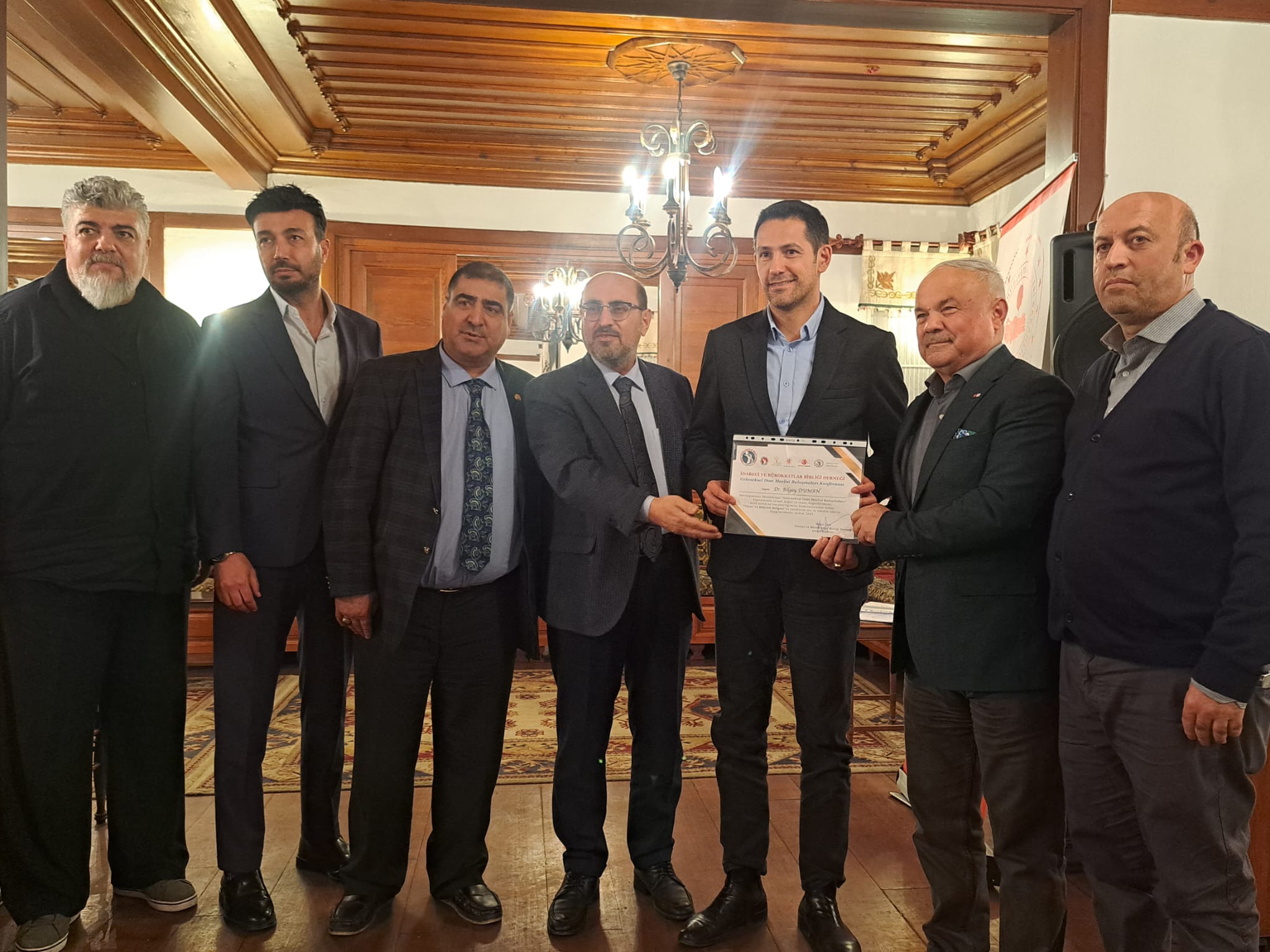 İDARECİ VE BÜROKRATLAR BİRLİĞİ DERNEĞİ GELENEKSEL DOST MECLİSİ BULUŞMALARI TERÖRSÜZ TÜRKİYE KONUSUYLA DEVAM EDİYOR  - Görsel 16