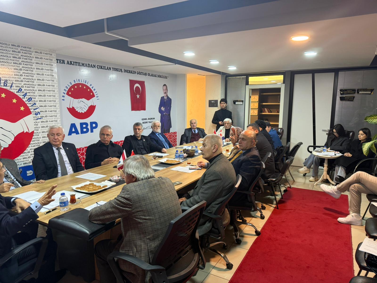 ABP Genel Merkezi’nde Anlamlı Buluşma: Prof. Dr. Duran Bülbül Konuk Oldu - Görsel 6