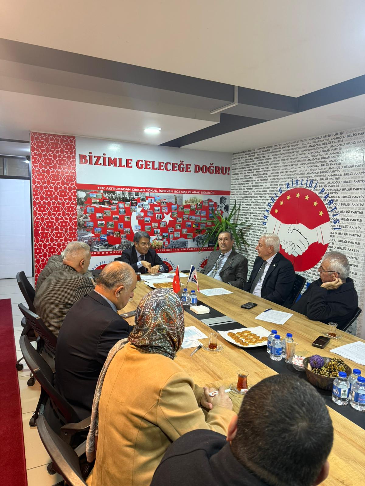 ABP Genel Merkezi’nde Anlamlı Buluşma: Prof. Dr. Duran Bülbül Konuk Oldu - Görsel 8