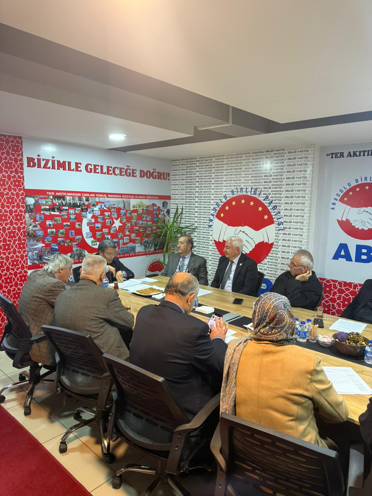 ABP Genel Merkezi’nde Anlamlı Buluşma: Prof. Dr. Duran Bülbül Konuk Oldu - Görsel 9