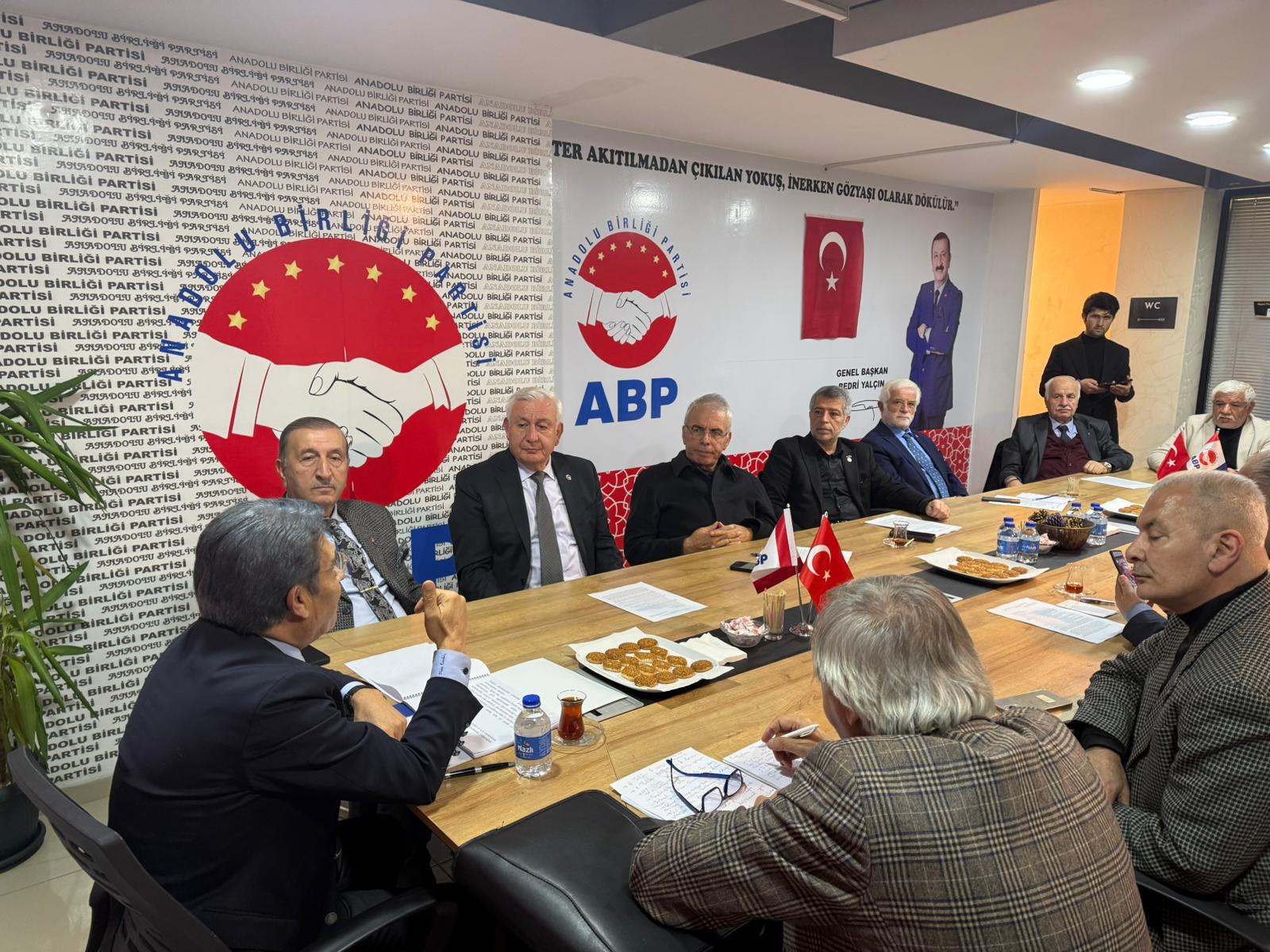 ABP Genel Merkezi’nde Anlamlı Buluşma: Prof. Dr. Duran Bülbül Konuk Oldu - Görsel 10