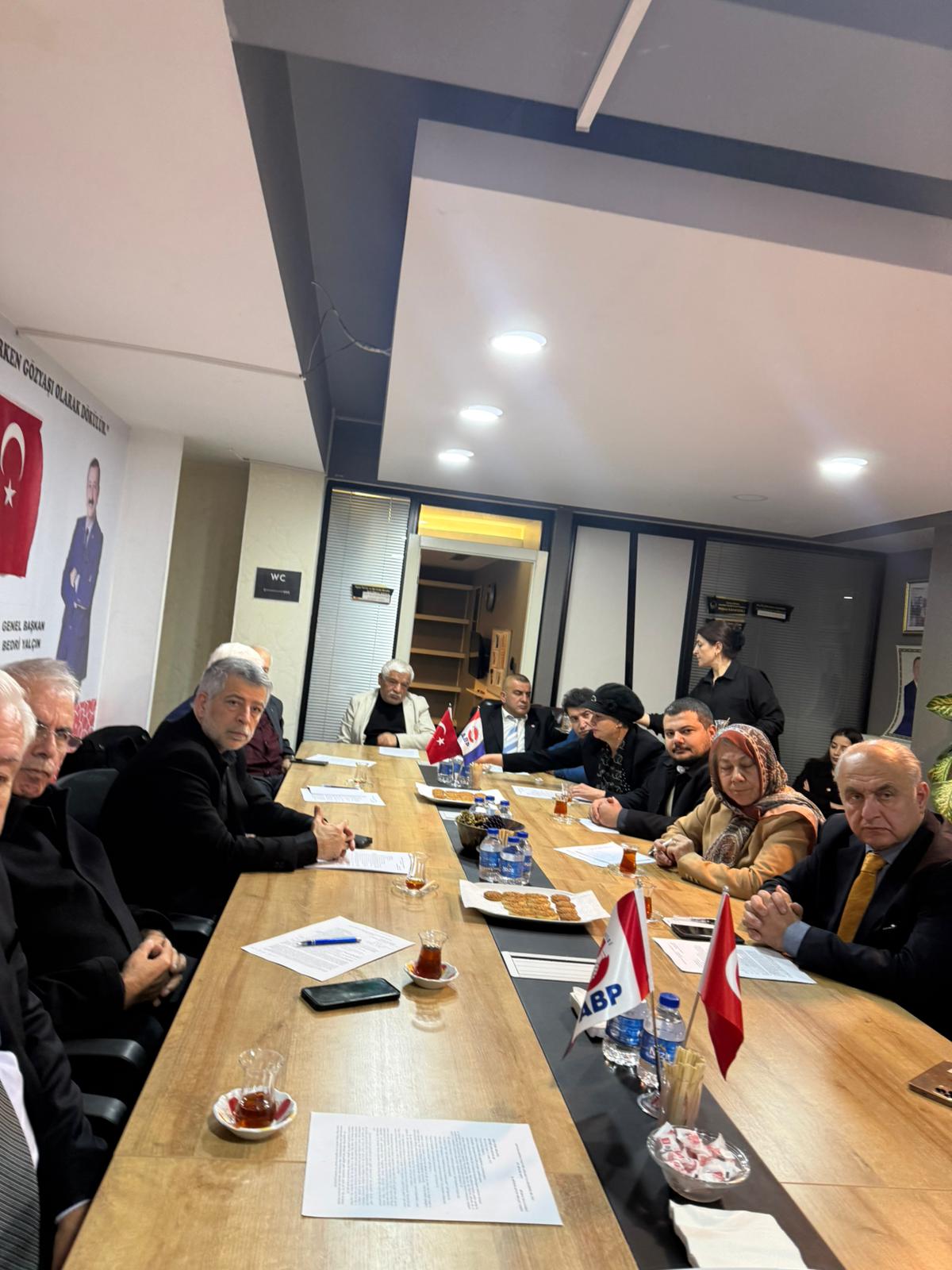ABP Genel Merkezi’nde Anlamlı Buluşma: Prof. Dr. Duran Bülbül Konuk Oldu - Görsel 11