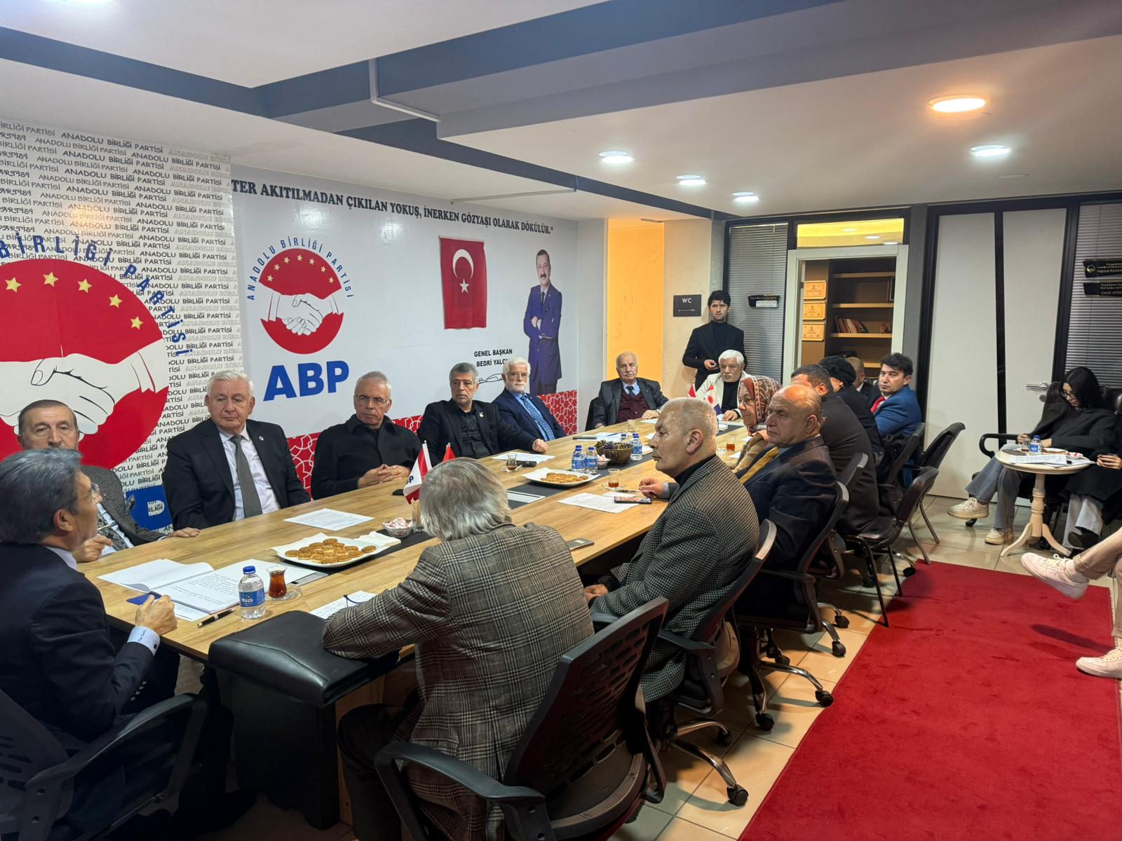 ABP Genel Merkezi’nde Anlamlı Buluşma: Prof. Dr. Duran Bülbül Konuk Oldu - Görsel 14