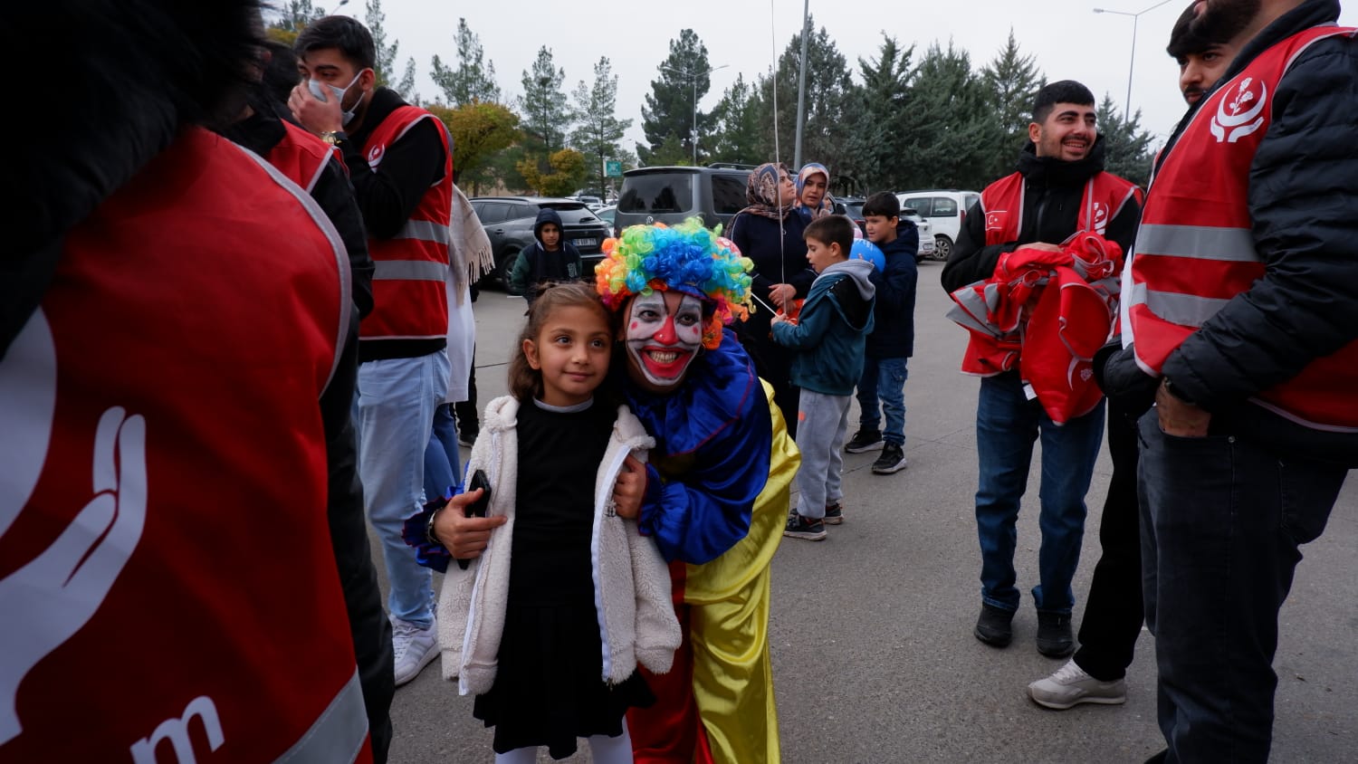 Dicle Üniversitesi’nde Hasta Çocuklara Moral Etkinliği - Görsel 2