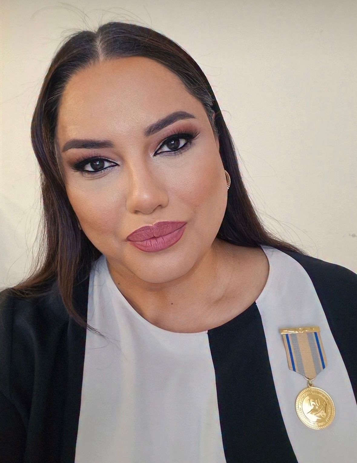 Azerbaycan Cumhurbaşkanı İlham Aliyev’in Kararıyla “Basının 150. Yıldönümü” Madalyası Hazar Televizyonu Çalışanlarına Verildi - Görsel 3