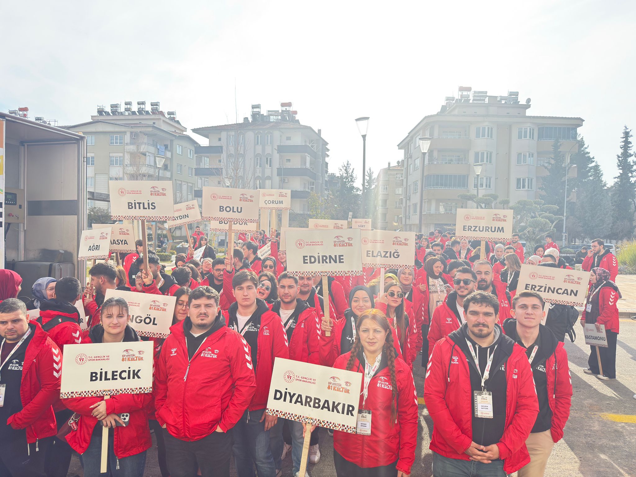 Diyarbakırlı gençler “1 Mutfak 81 Kültür” programında yer aldı - Görsel 2