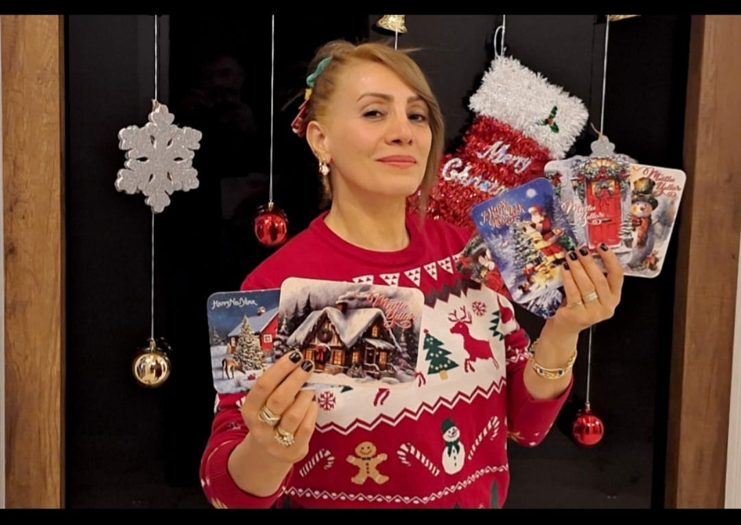 Diyarbakır’da Yeni Yıl Öncesi Sevdiklerine Kartpostallar  Göndererek Geleneği Yaşatıyor  - Görsel 5