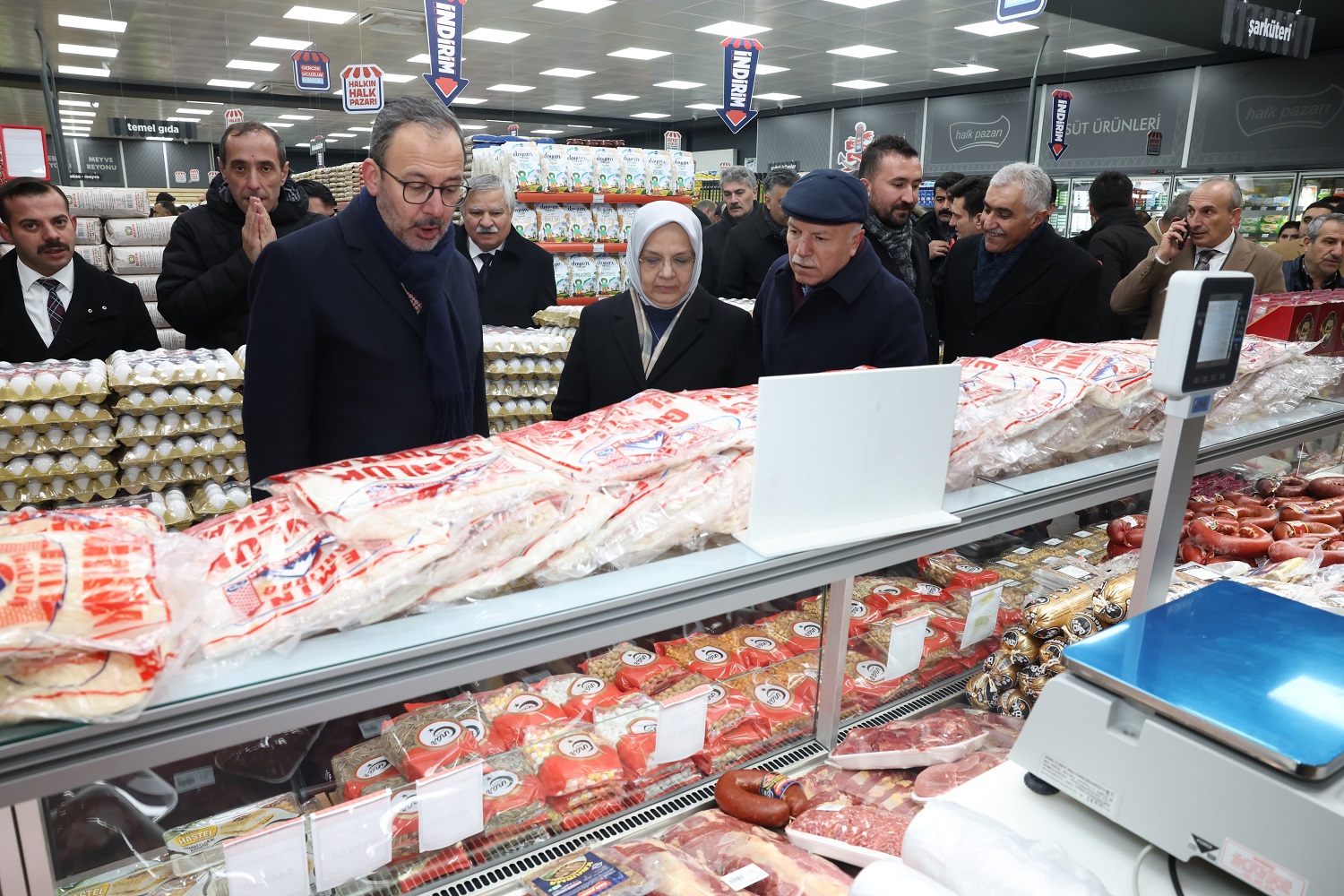 Erzurum Büyükşehir Belediye Başkanı Mehmet Sekmen: “Bizim Belediyecilik Anlayışımızın Merkezinde İnsan Vardır” - Görsel 1