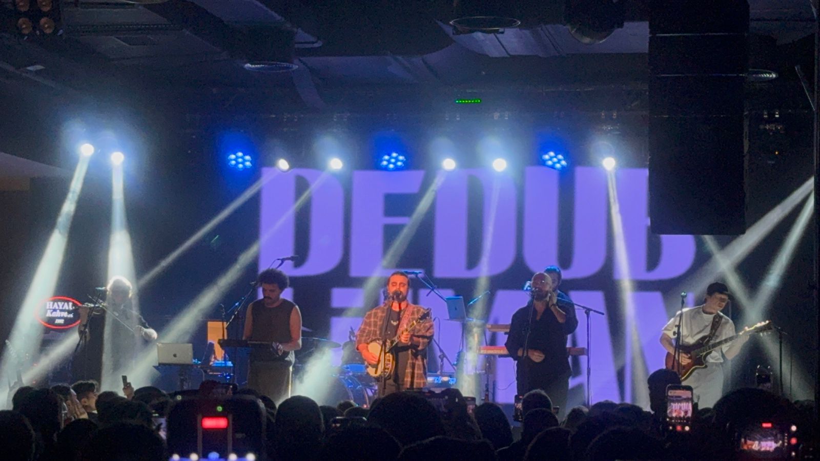 “Dedublüman”, Bakü'de hayranlarına unutulmaz anlar yaşattı - Görsel 1