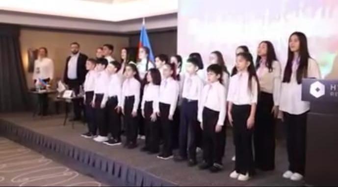 Azerbaycanlı Defektoloji ve Konuşma Terapisi Ustası Pervane Evez Kızı Sorularımızı Yanıtladı - Görsel 1