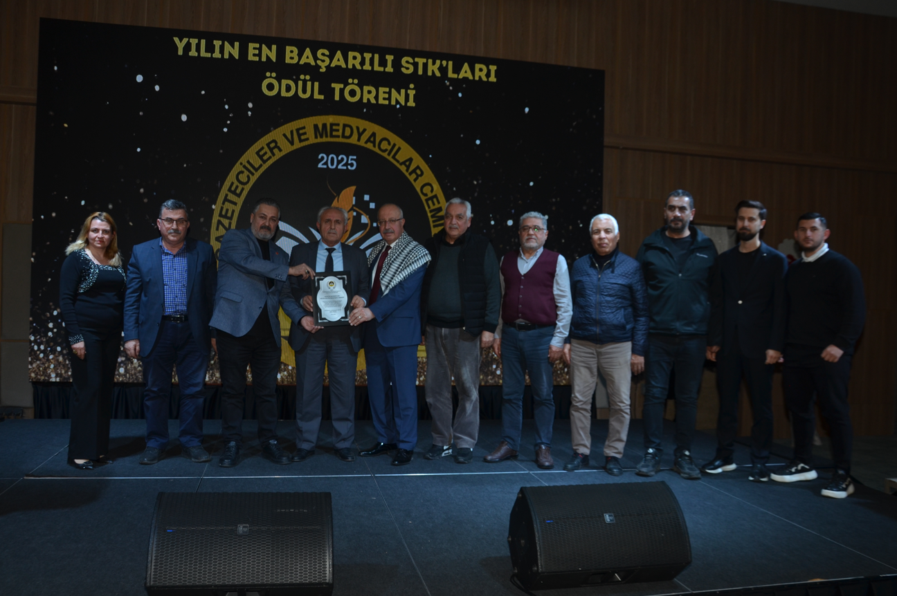 Yılın En Başarılı STK’ları Antalya’da Ödüllendirildi - Görsel 18