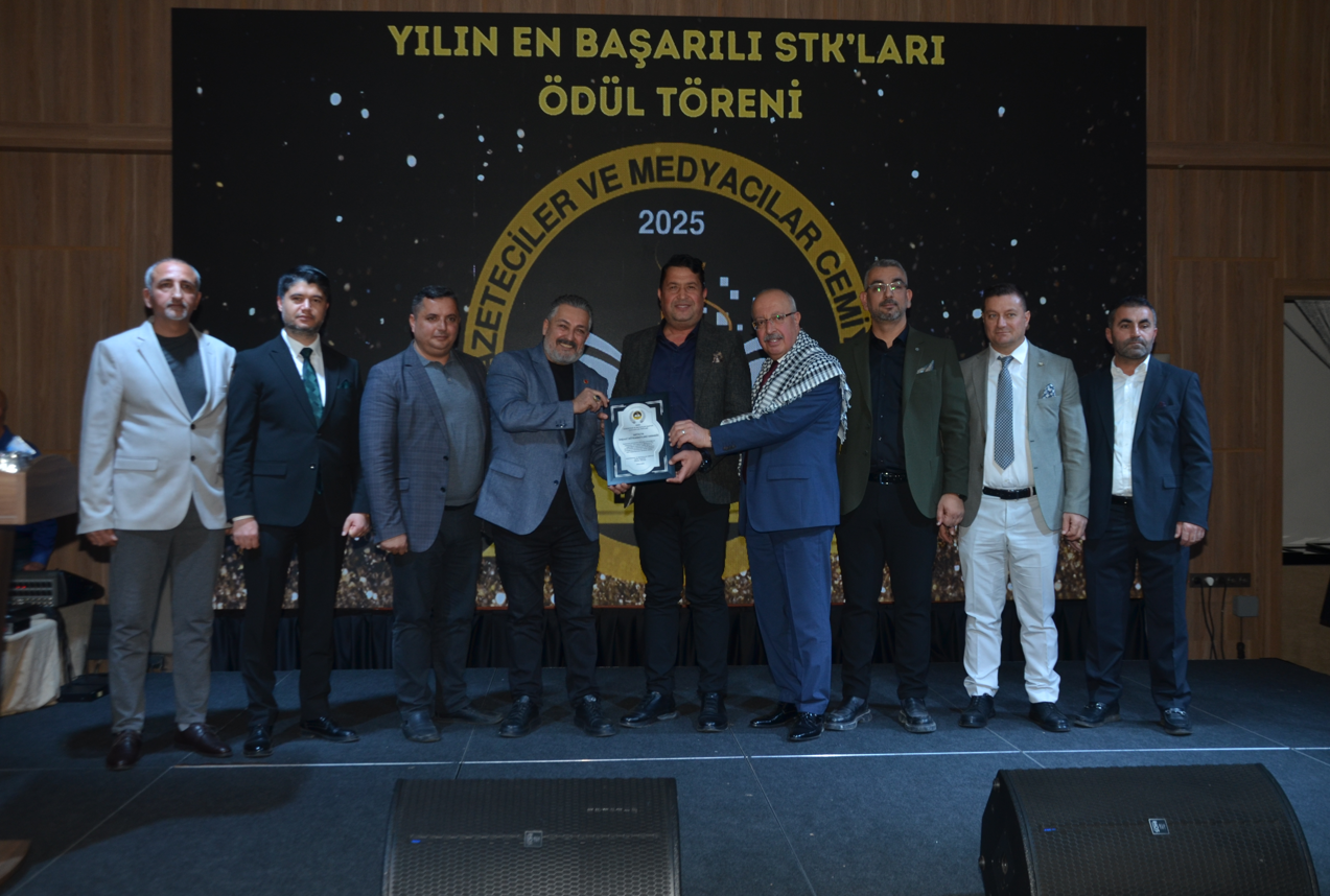 Yılın En Başarılı STK’ları Antalya’da Ödüllendirildi - Görsel 33