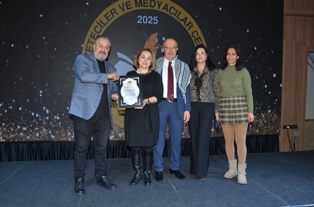 Yılın En Başarılı STK’ları Antalya’da Ödüllendirildi - Görsel 37