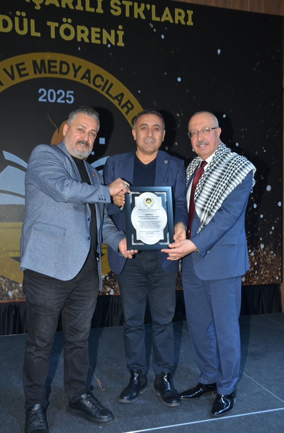 Yılın En Başarılı STK’ları Antalya’da Ödüllendirildi - Görsel 42