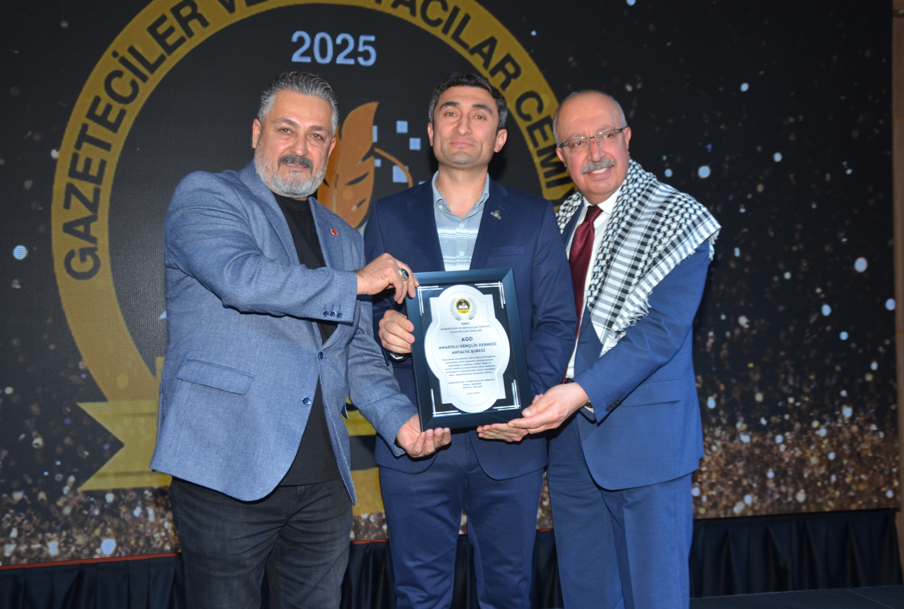 Yılın En Başarılı STK’ları Antalya’da Ödüllendirildi - Görsel 48