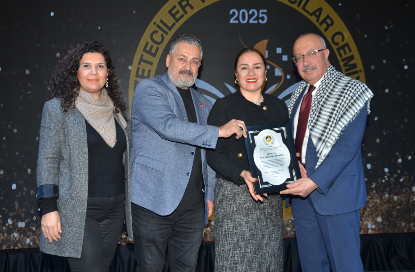 Yılın En Başarılı STK’ları Antalya’da Ödüllendirildi - Görsel 55