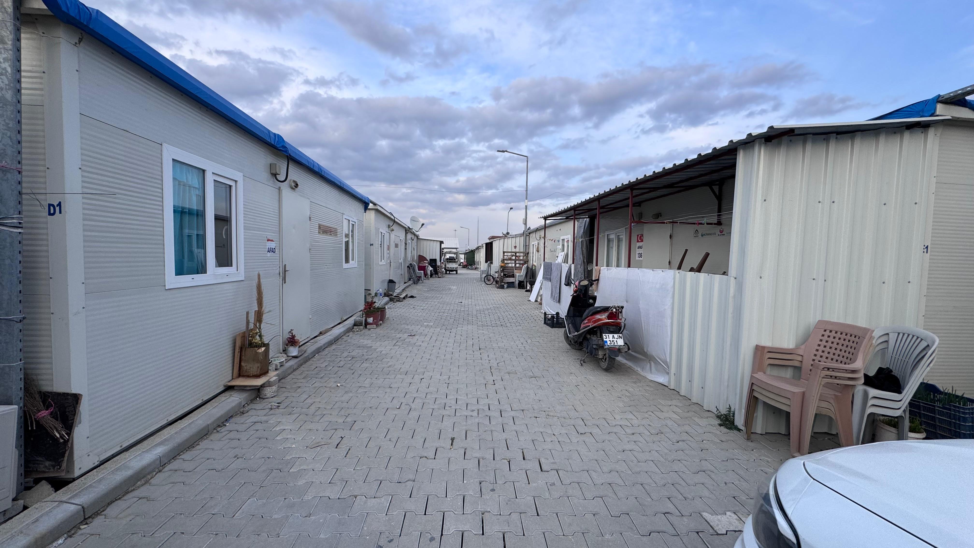 Tenekeden Yuvasına Veda Etti - Görsel 1