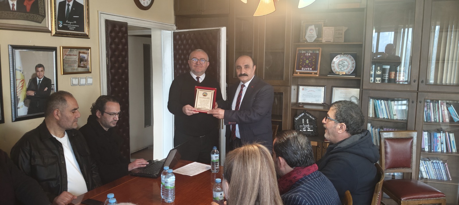 Ankara Kahveciler Odası’ndan Hüseyin Akın’a Anlamlı Plaket - Görsel 2