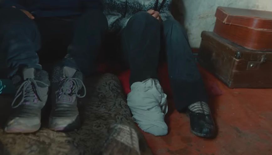 “44 Gün: 4 Sırdaş” – Savaşın Kaderlerde Bıraktığı Silinmez İzleri Yansıtan Dokunaklı Bir Senaryo - Görsel 3