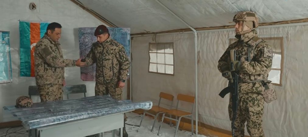 “44 Gün: 4 Sırdaş” – Savaşın Kaderlerde Bıraktığı Silinmez İzleri Yansıtan Dokunaklı Bir Senaryo - Görsel 7