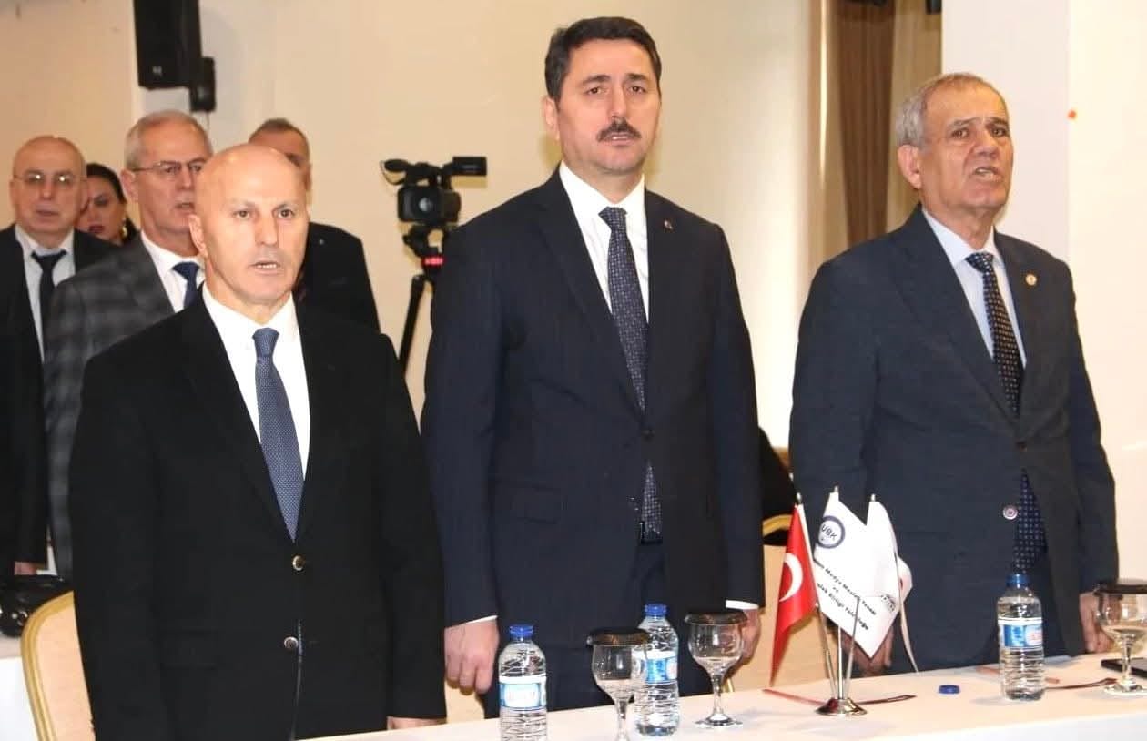 Medyada ‘Meslek Yasası’ Alarmı: İnternet Gibi Çöplük Olmasın - Görsel 5