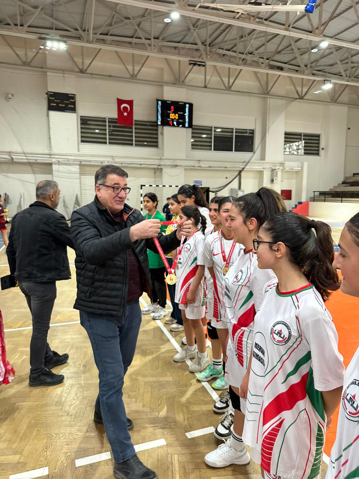 ÇINAR KAYMAKAMLIĞI ŞEHİT VE GAZİ YAKINLARINI İFTARDA BULUŞTURDU - Görsel 2