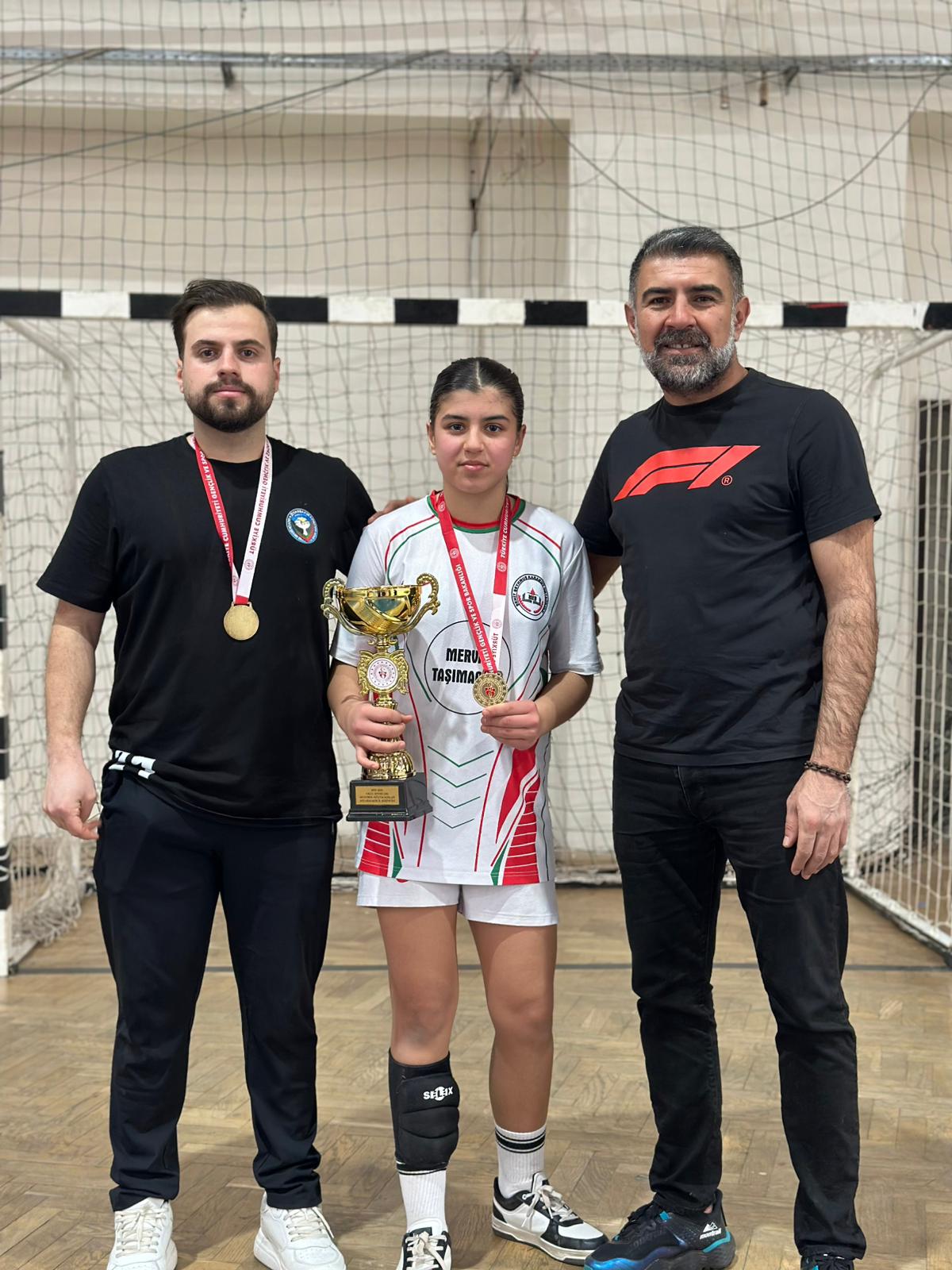 ÇINAR KAYMAKAMLIĞI ŞEHİT VE GAZİ YAKINLARINI İFTARDA BULUŞTURDU - Görsel 3