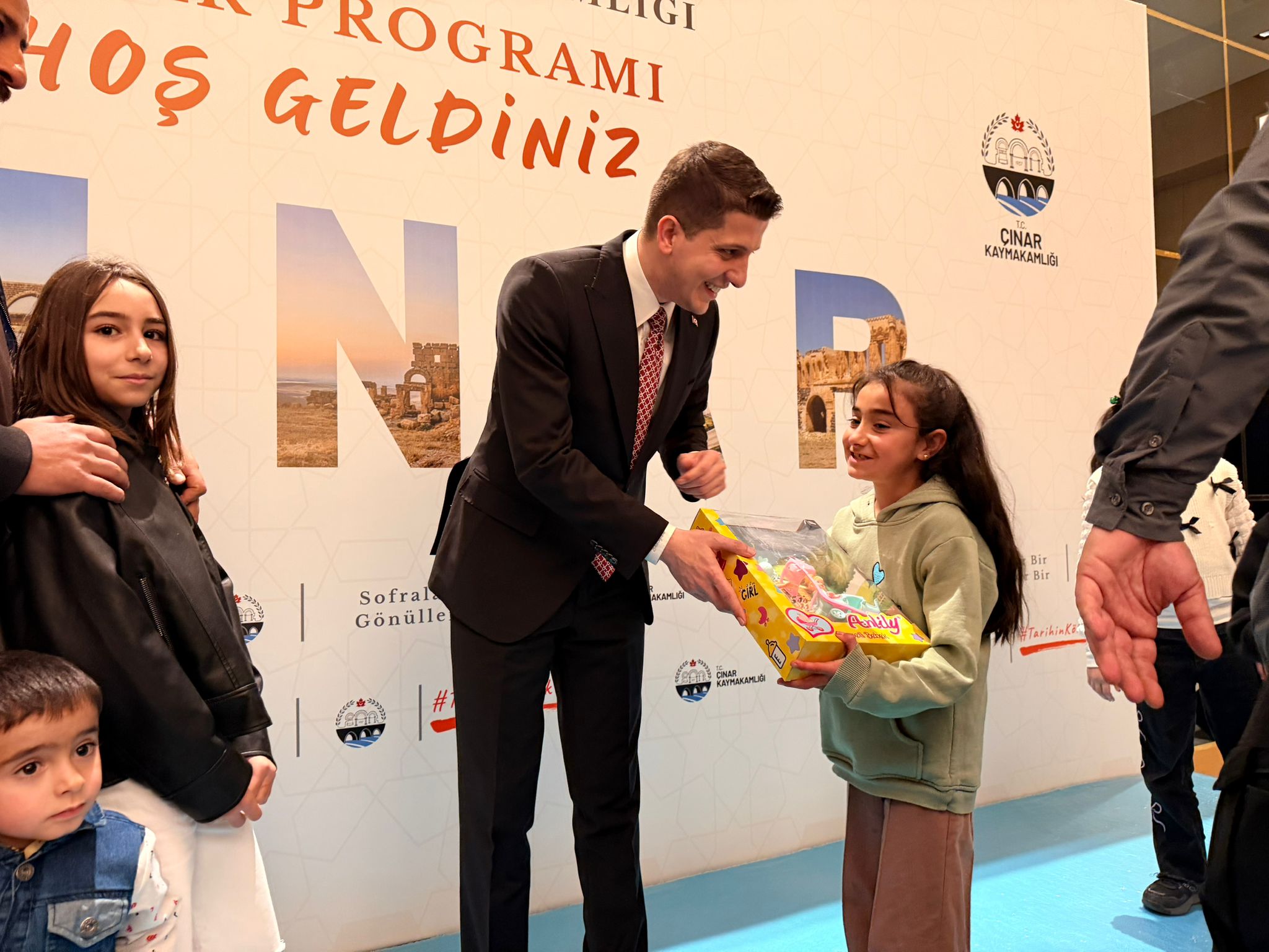 ÇINAR KAYMAKAMLIĞI ŞEHİT VE GAZİ YAKINLARINI İFTARDA BULUŞTURDU - Görsel 7