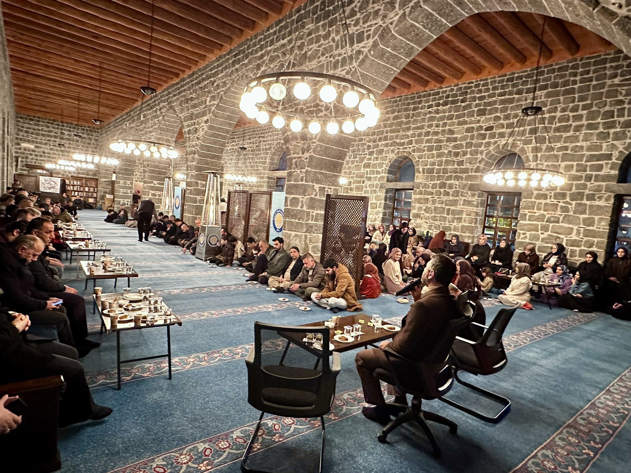 DİCLE ÜNİVERSİTESİ'NİN RAMAZAN HASBİHALLERİNE İLGİ PATLAMASI - Görsel 2