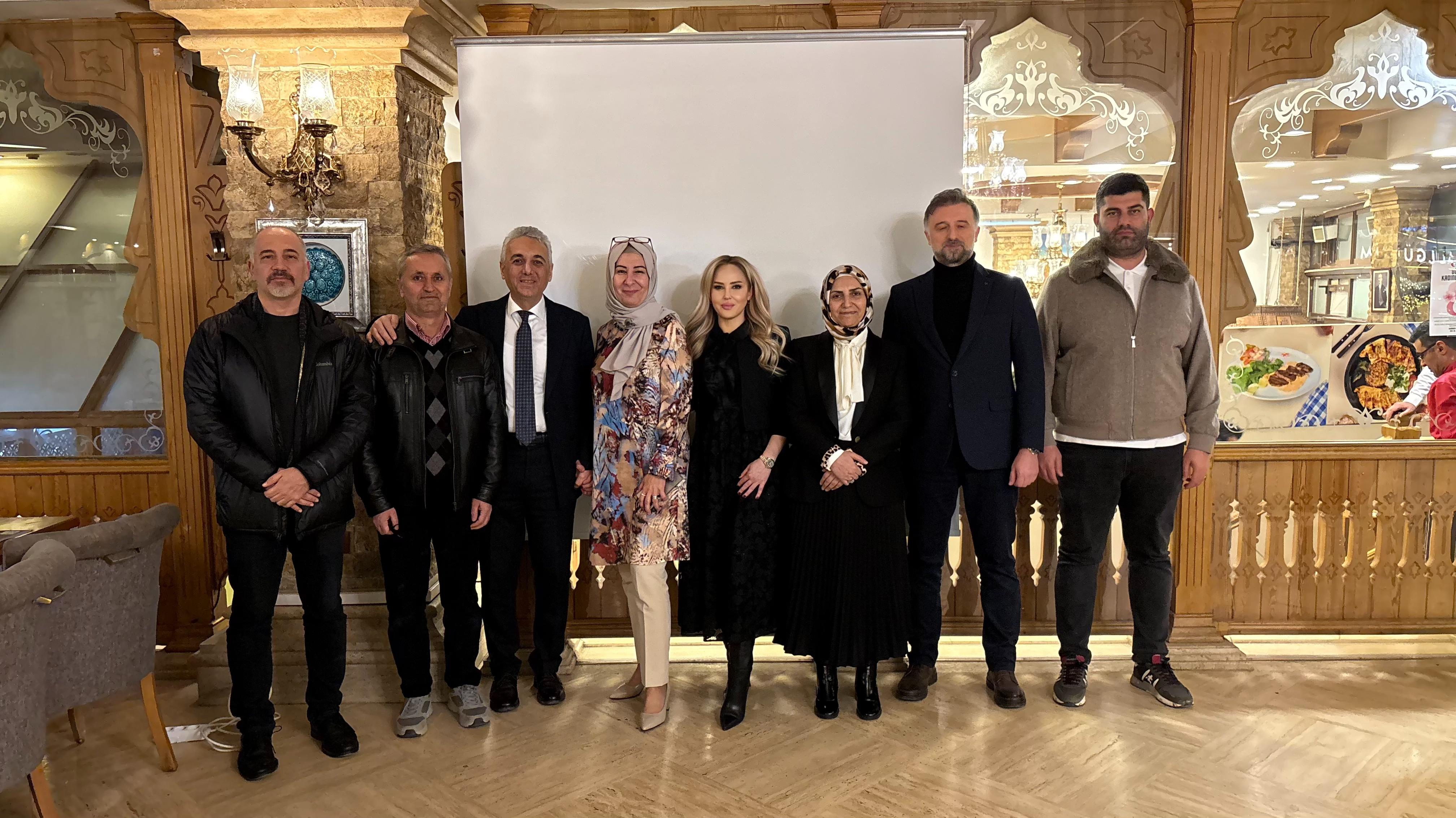 Adil Kurban: “Hekimler Bir Araya Gelirse Sadece Hakkını İster; Hekimlik Meslek Yasası da Bu Birliğin Eseridir” - Görsel 4