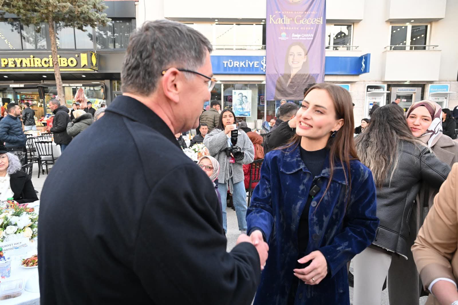 KORKUTELİ’NDE KADİR GECESİ VE 6 BİN KİŞİLİK DEV İFTAR: BİRLİK VE BERABERLİĞİN EN GÜZEL TABLOSU - Görsel 3