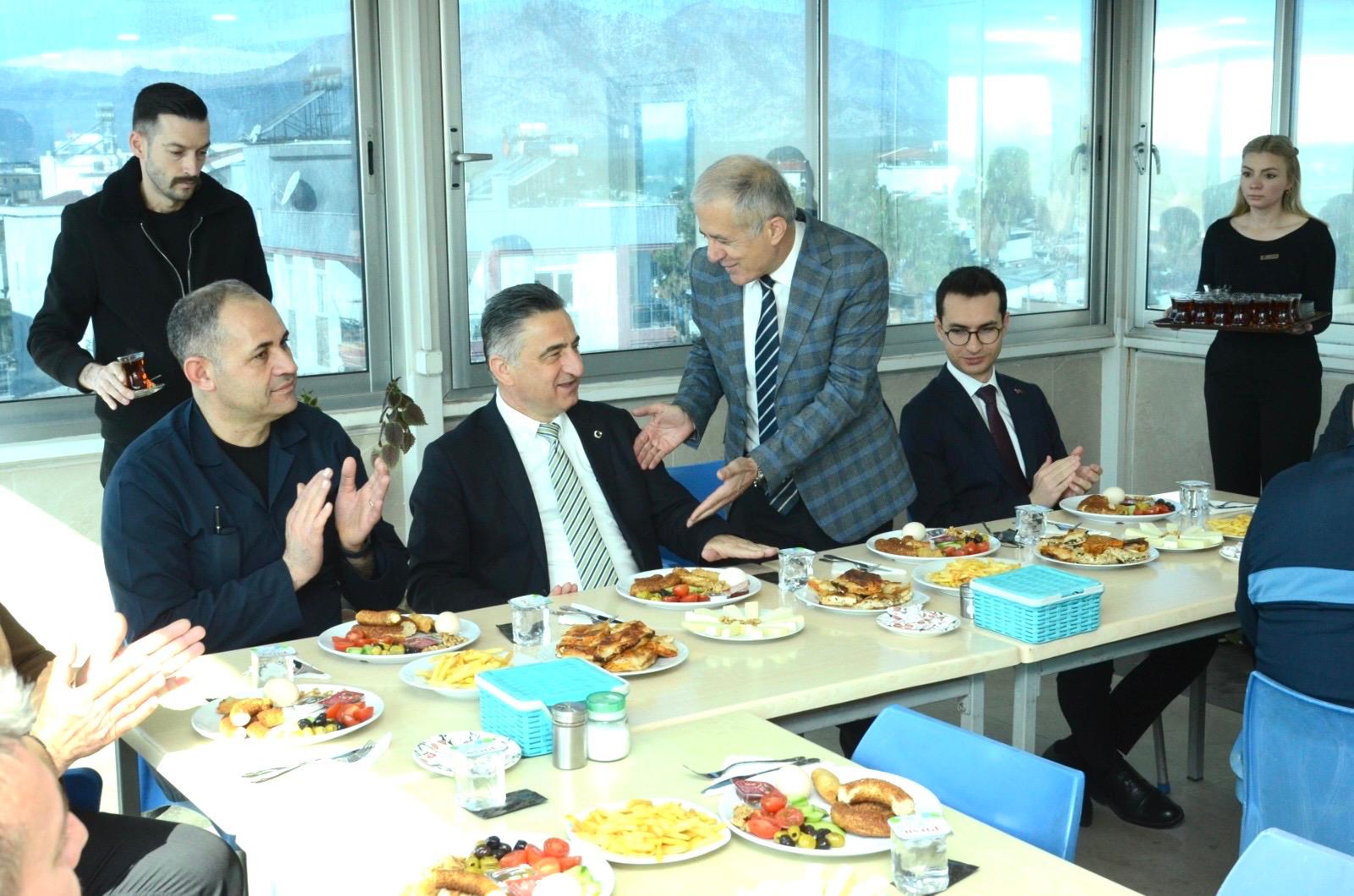 ANTALYA’NIN EN İYİ OTO SERVİSİ TURGUT OTOMOTİV PLAZA’DA ANLAMLI SABAH KAHVALTISI BULUŞMASI - Görsel 5