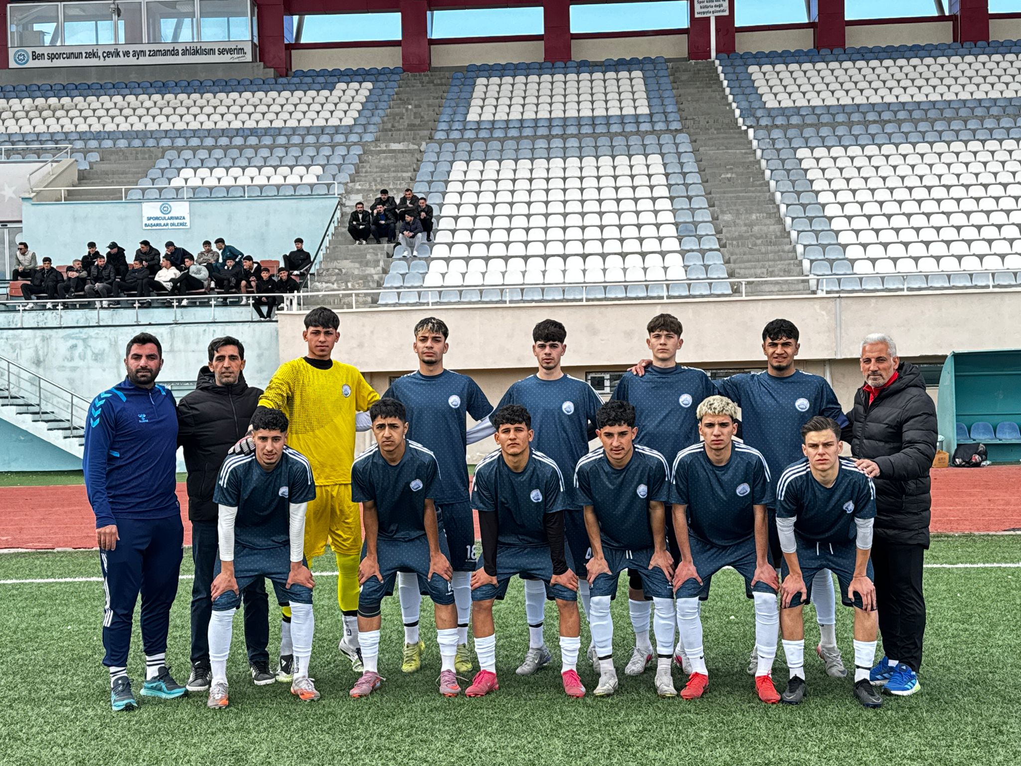 IĞDIR SPOR LİSESİ FUTBOLDA BÖLGENİN EN BÜYÜĞÜ - Görsel 1
