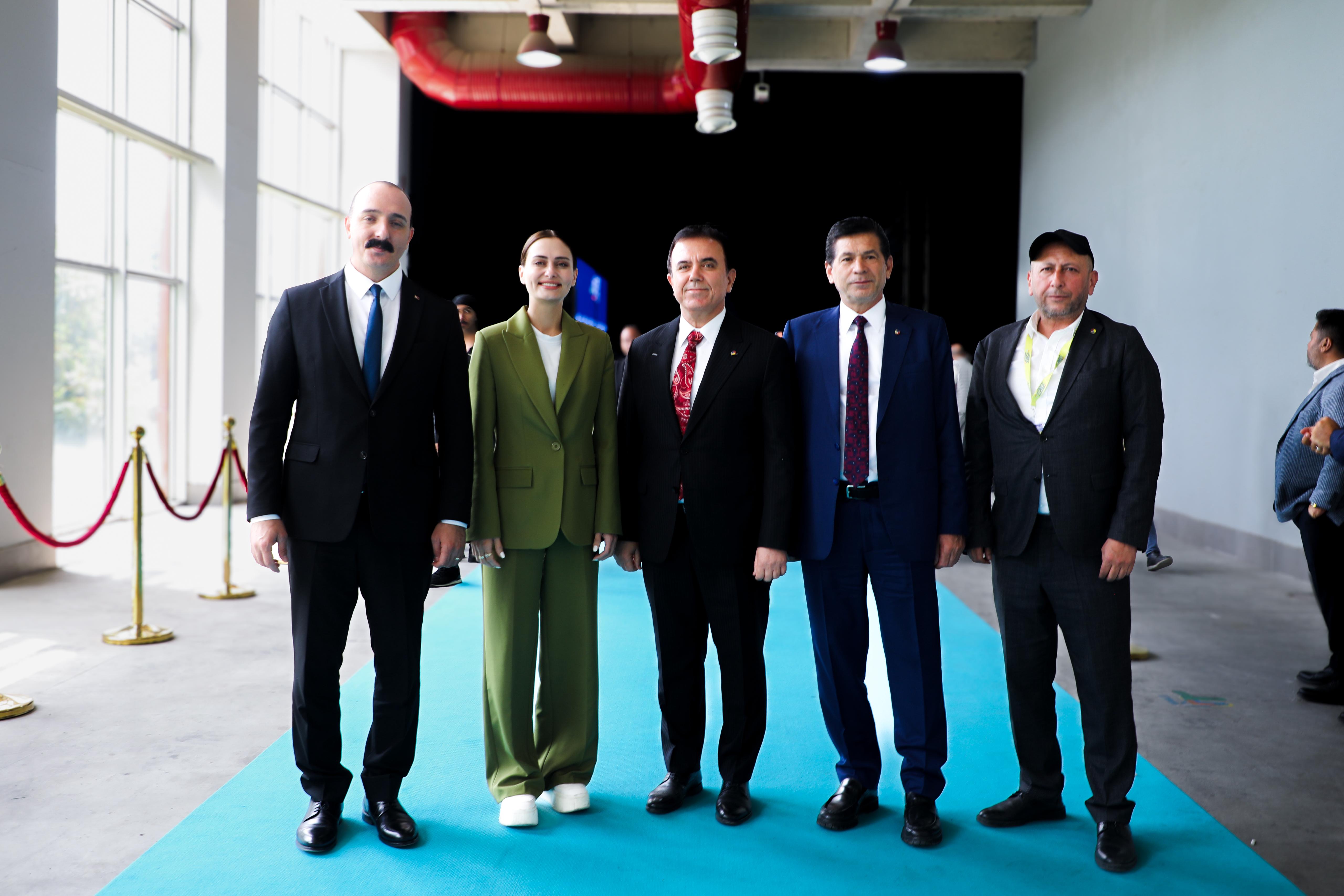 FUARIN KALBİ BU STANDDA ATIYOR: KORKUTELİ LEZZETLERİ YÖREX’E DAMGASINI VURDU! - Görsel 5