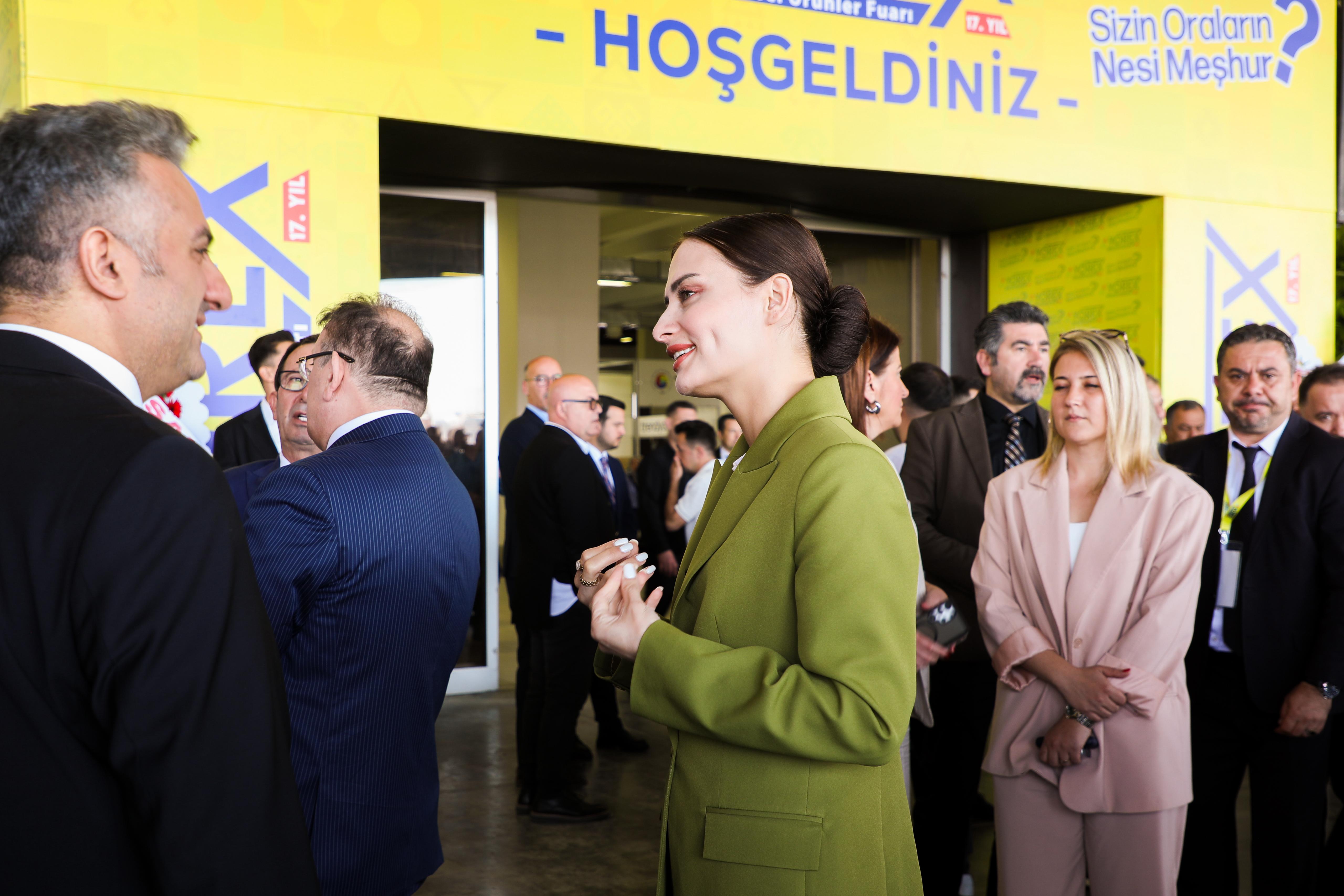 FUARIN KALBİ BU STANDDA ATIYOR: KORKUTELİ LEZZETLERİ YÖREX’E DAMGASINI VURDU! - Görsel 8