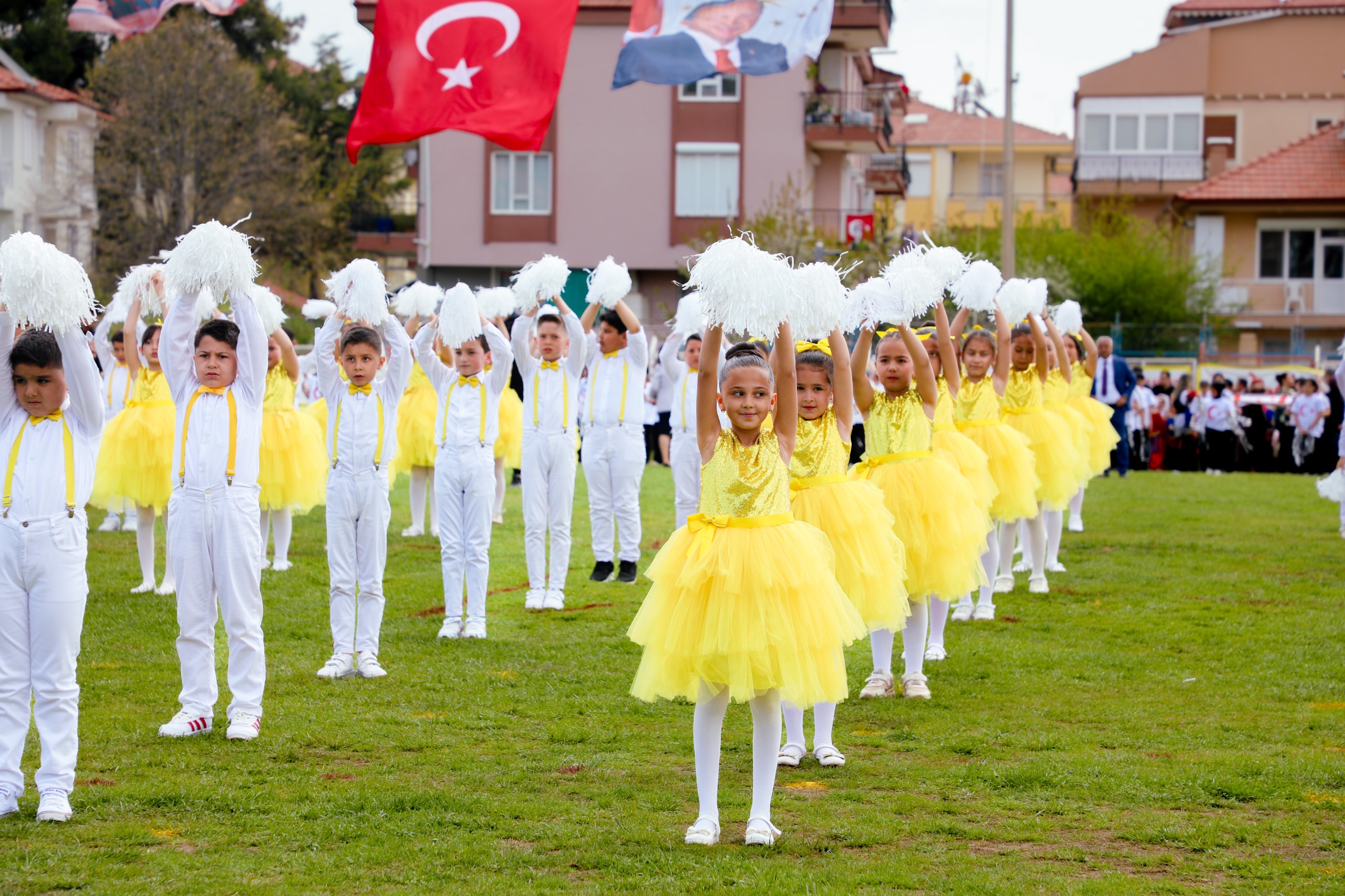 Korkuteli’de 23 Nisan Coşkusu: Çocuklar Bayramın Tadını Doyasıya Çıkardı! - Görsel 7