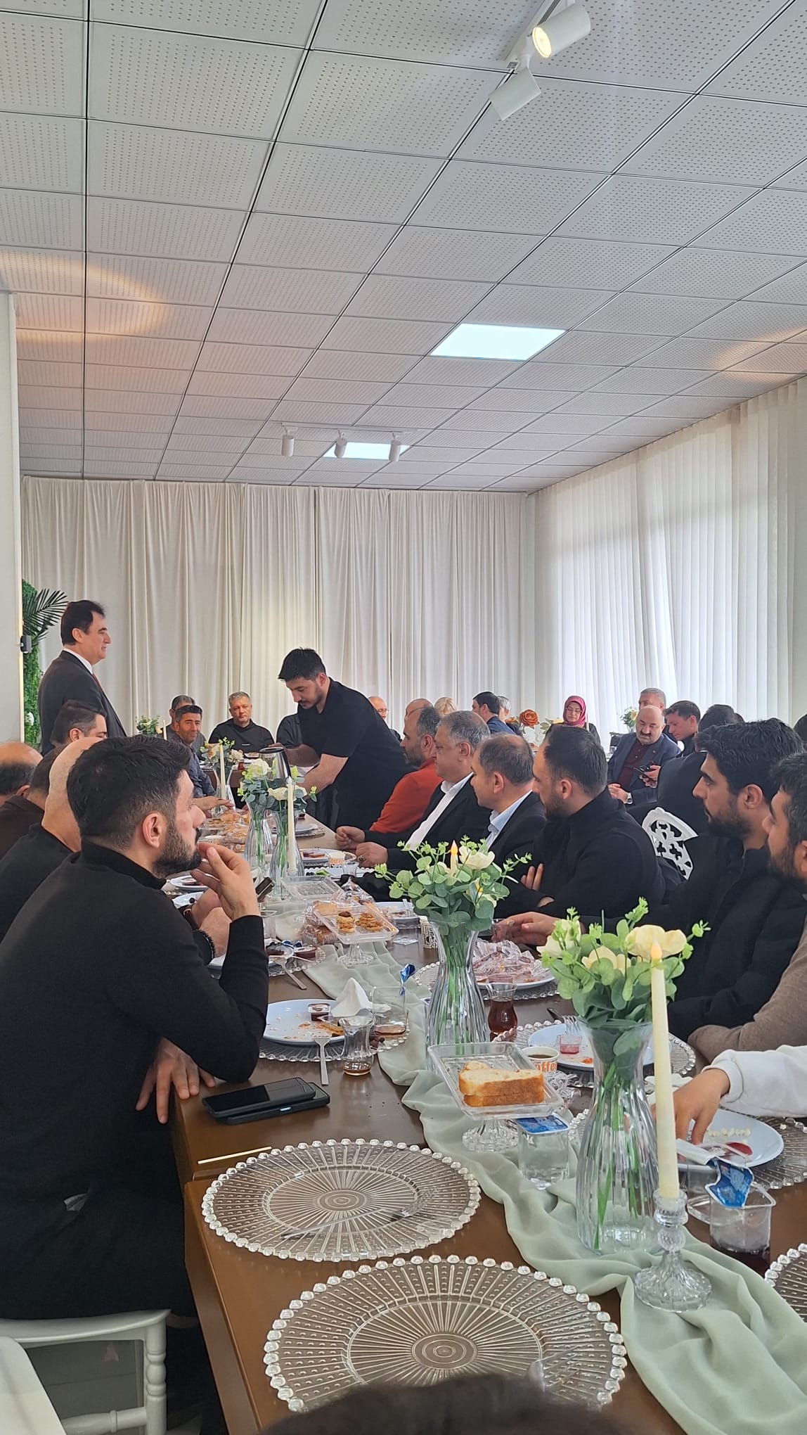 Eskişehir’de Adıyamanlılar Kahvaltıda Buluştu: Birlik ve Beraberlik Mesajı Verildi - Görsel 4