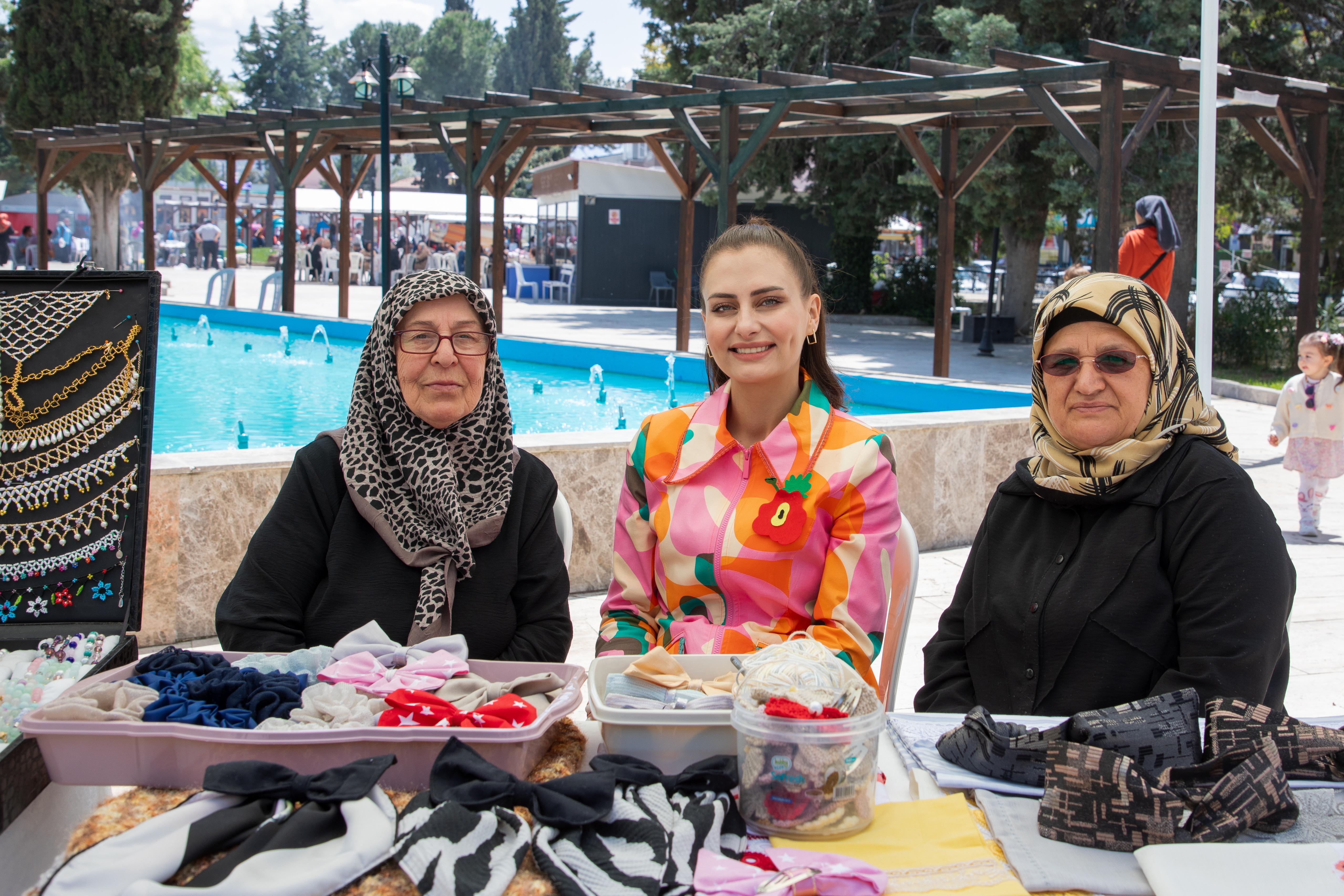 KORKUTELİ’NDE KADIN EMEĞİ YAZ BOYU HAYAT BULACAK: ÜRETEN KADINLAR İÇİN GÜÇLÜ ADIM - Görsel 5