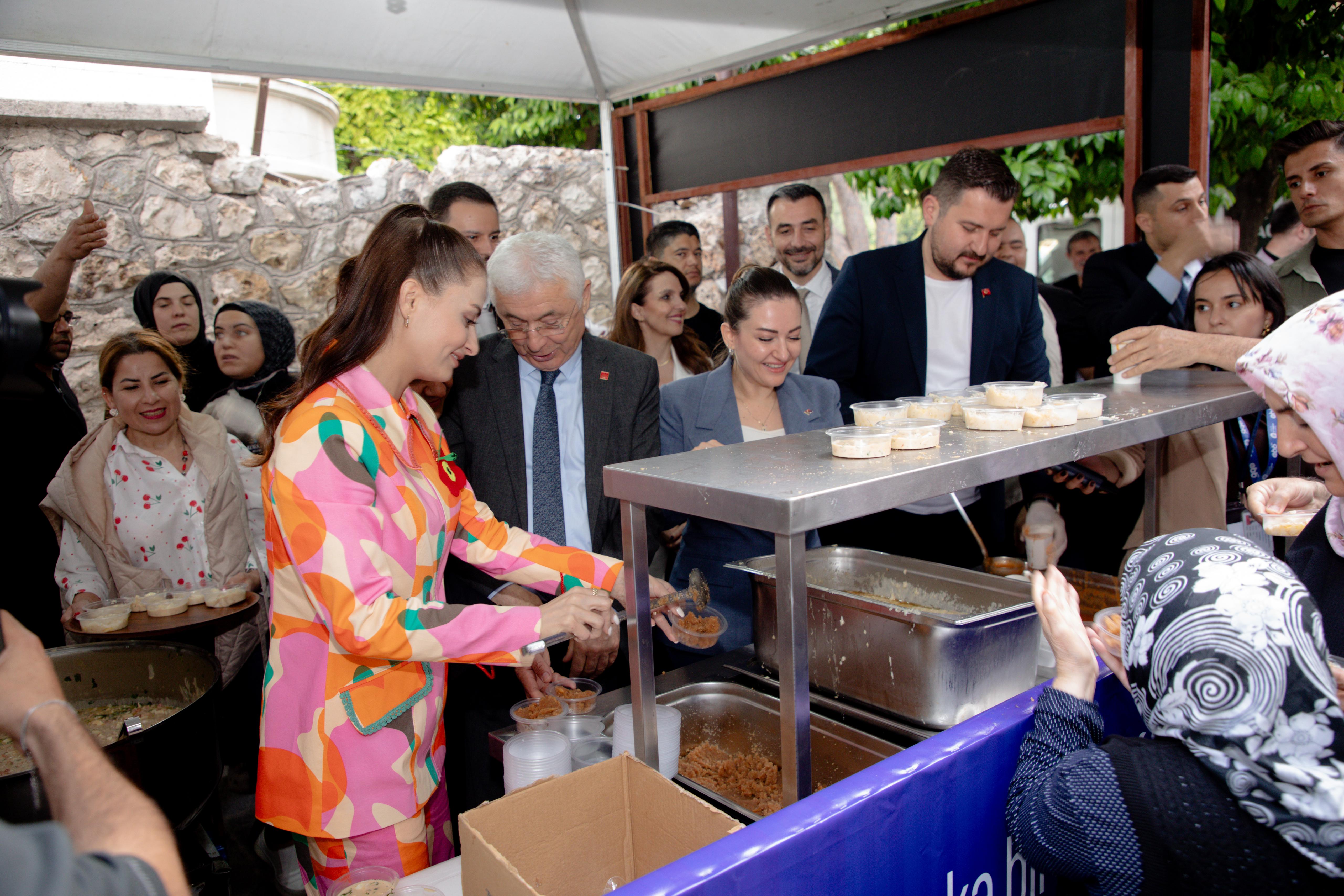 KORKUTELİ, TESCİLLİ ÜRÜNLERİ VE YÖRESEL LEZZETLERİYLE FOODFEST’TE - Görsel 3